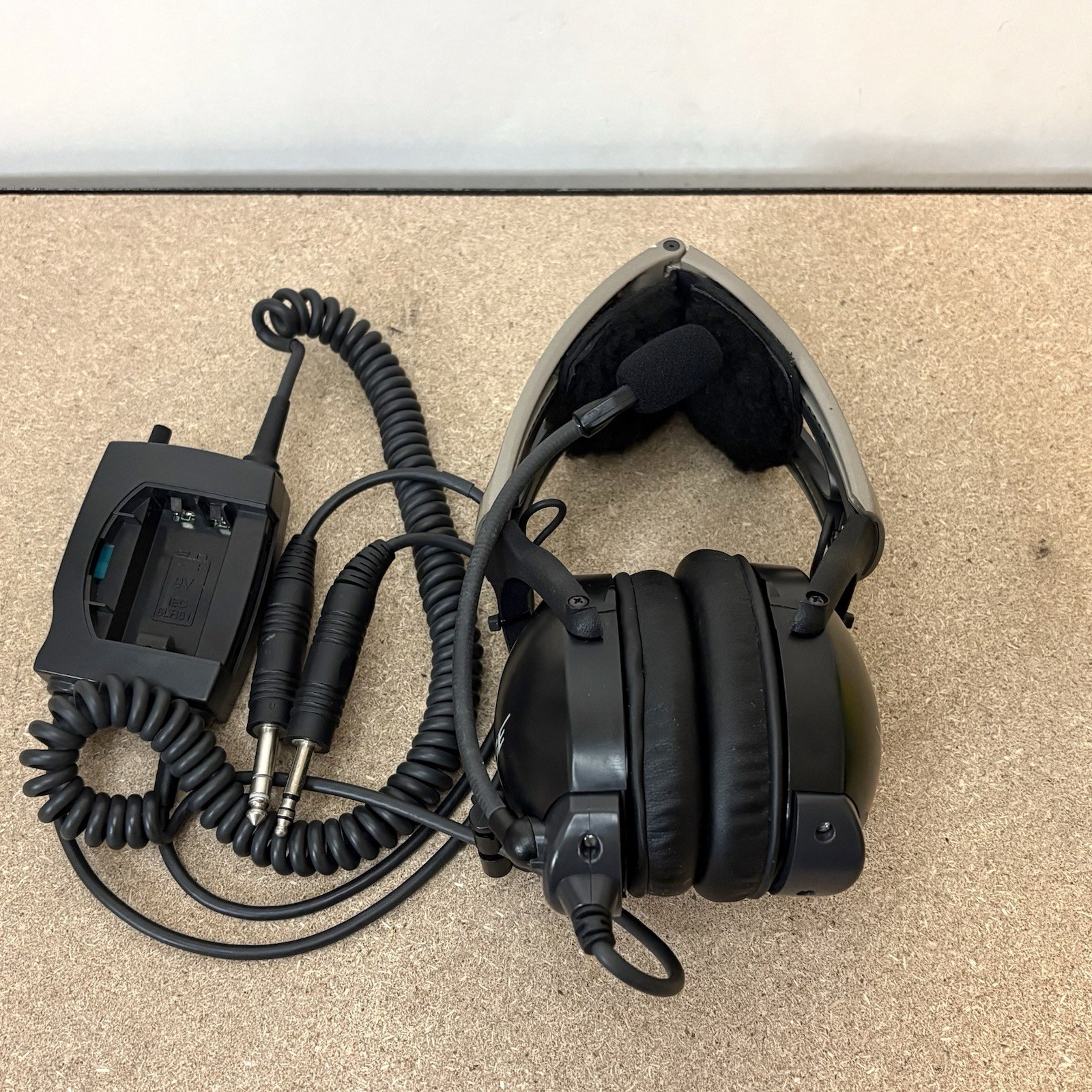 Bose X Aviation A10 Dual GA Plugs Headset AHX-04