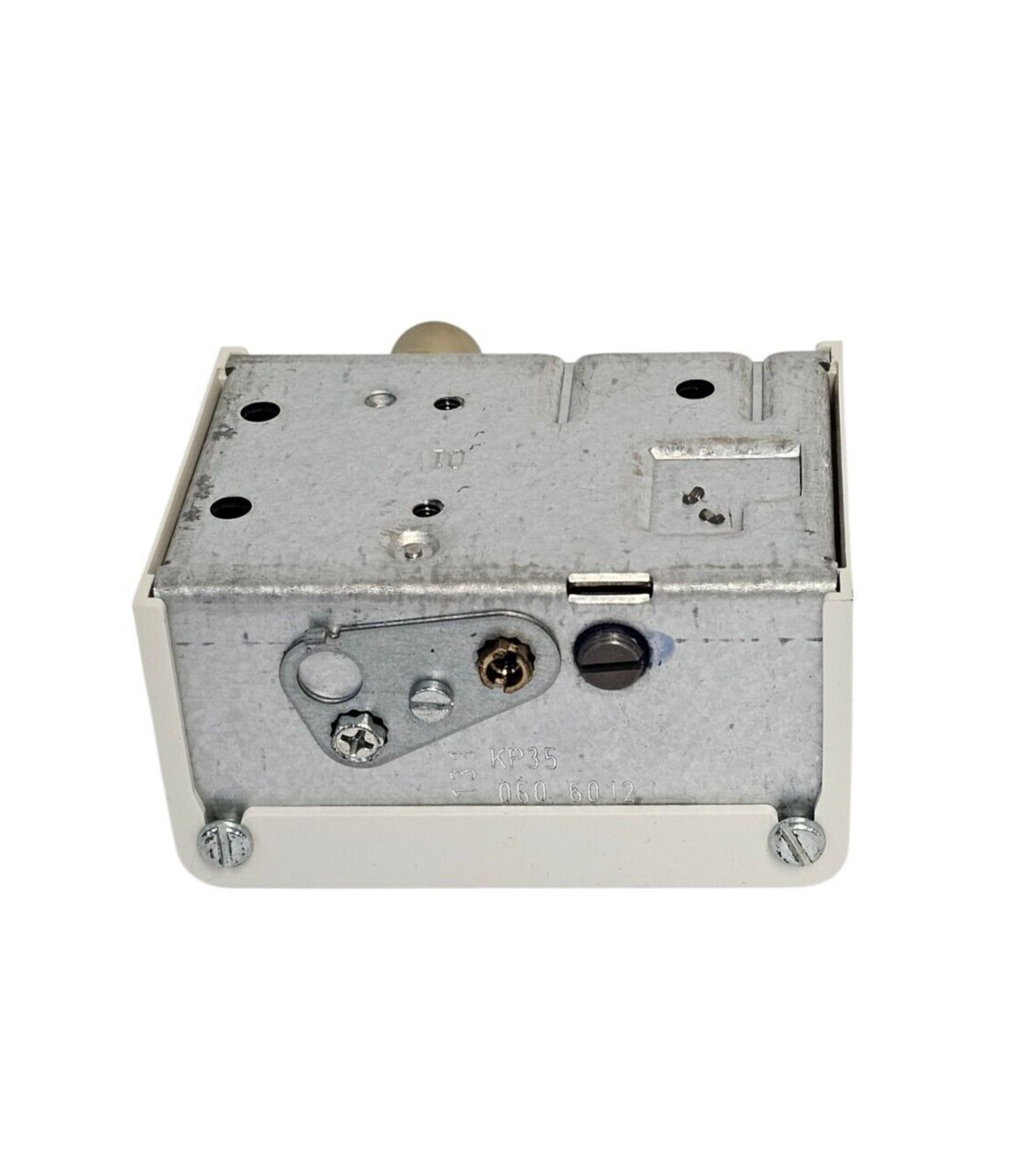 NEW DANFOSS 060-6012 PRESSURE SWITCH KP35
