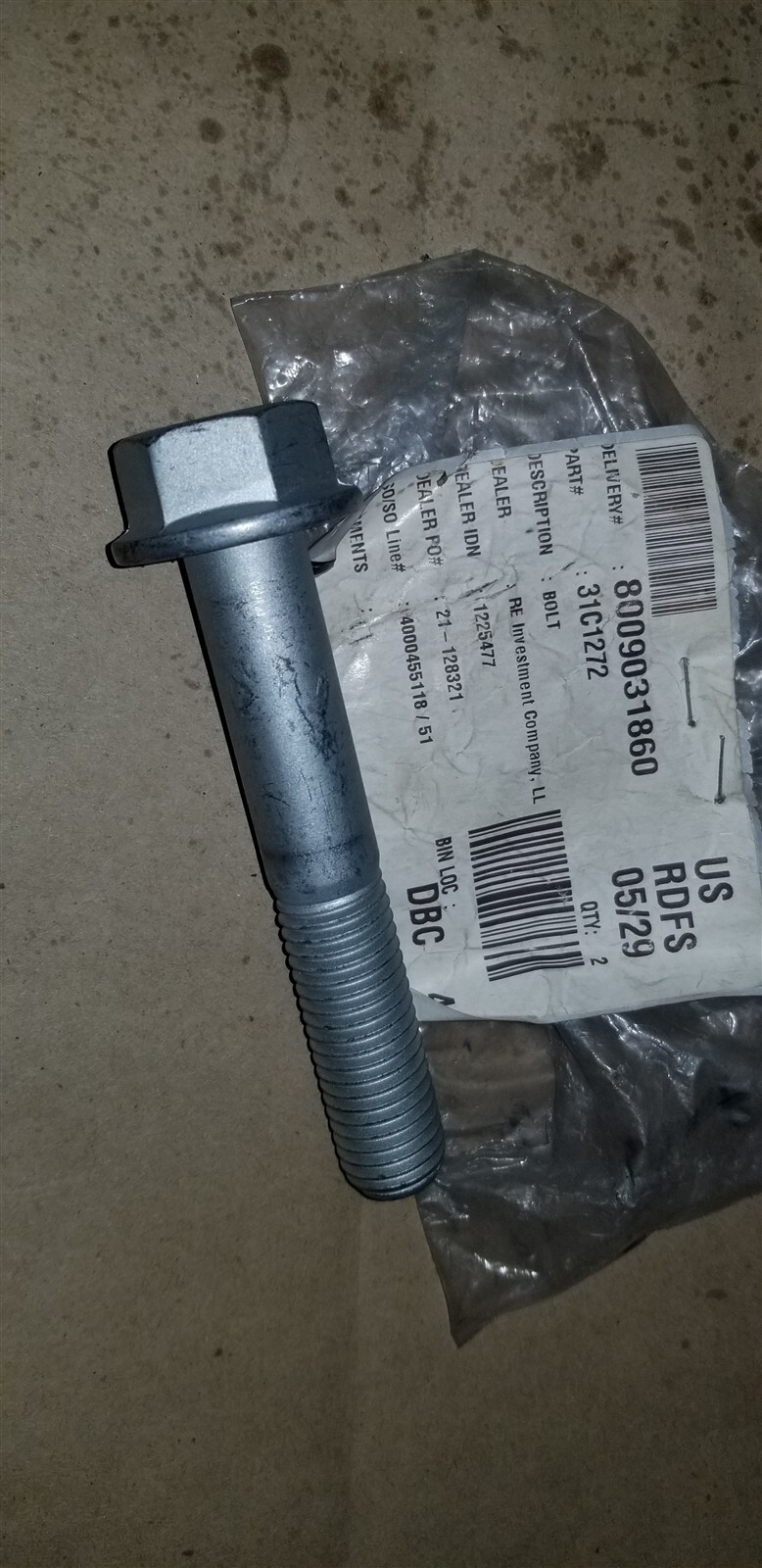 Bobcat bolt 31C1272