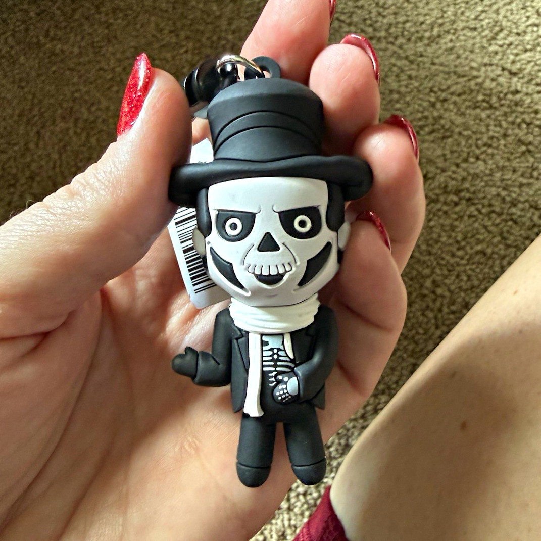 Hocus Pocus Skeleton singer Keychain bag Charm