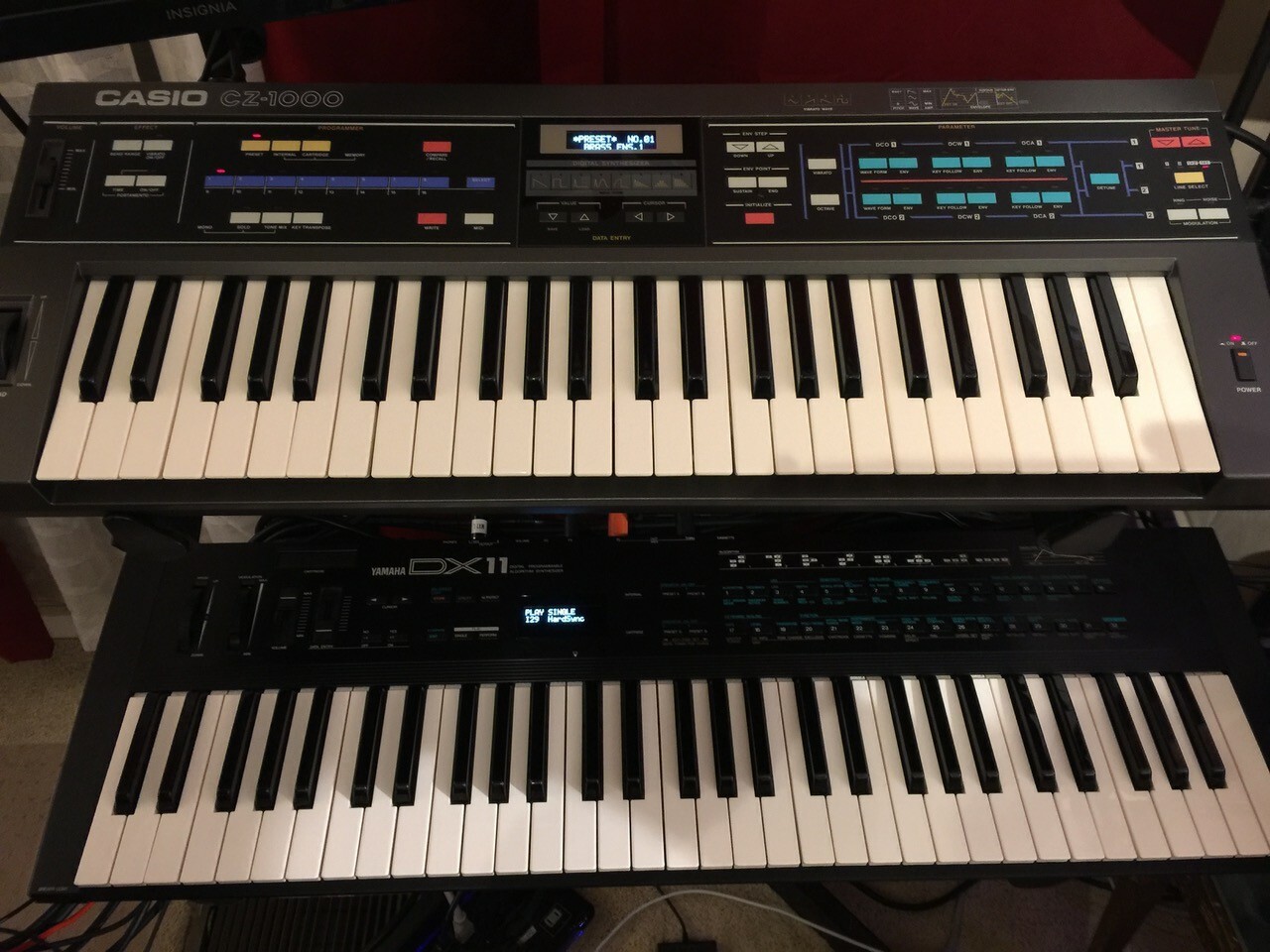 Yamaha DX7 / DX7S / DX9 / DX11 / DX21 Oled Display !
