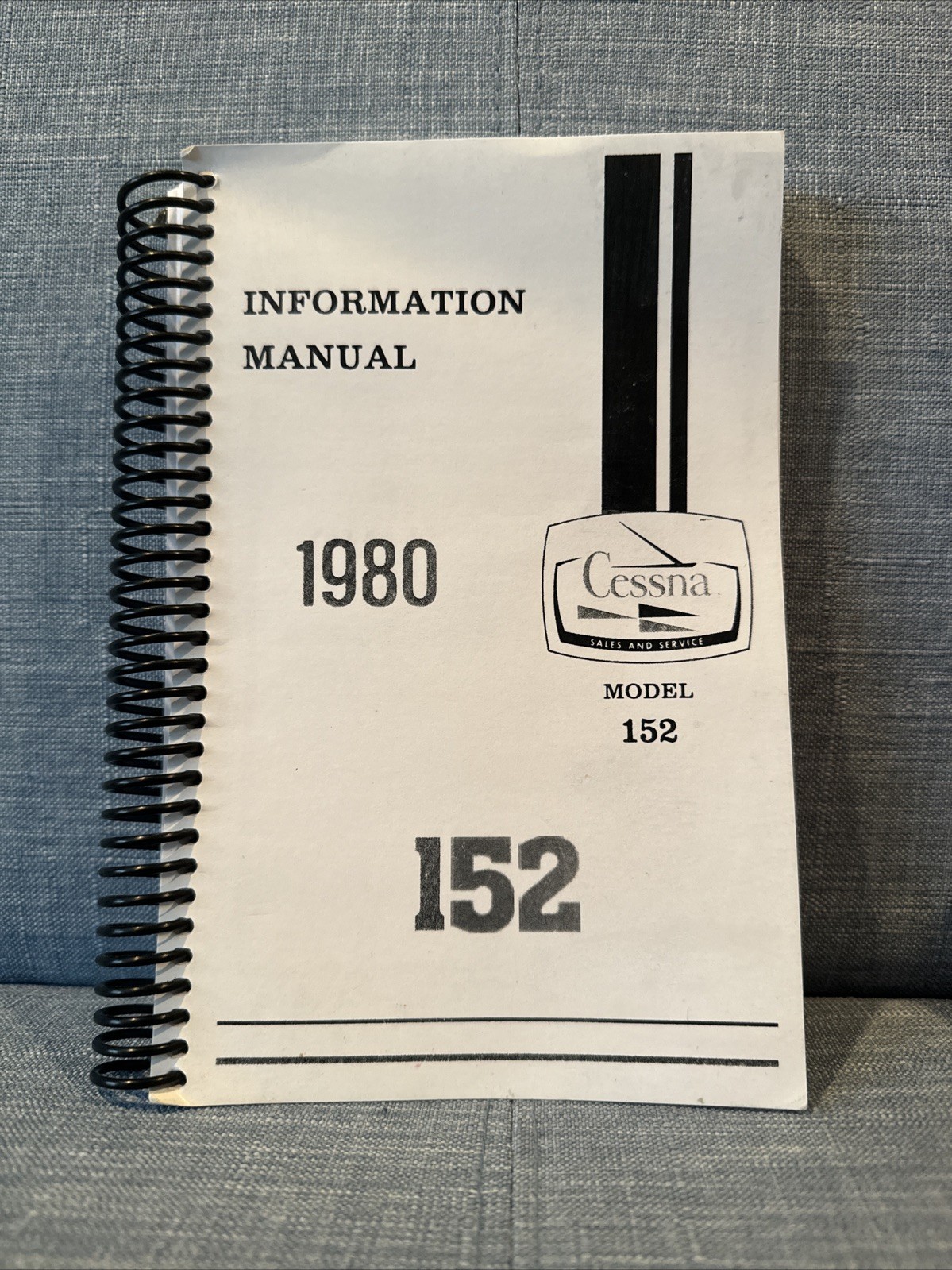 1980 Cessna Model 152 Information Manual Ring Bound Black And White