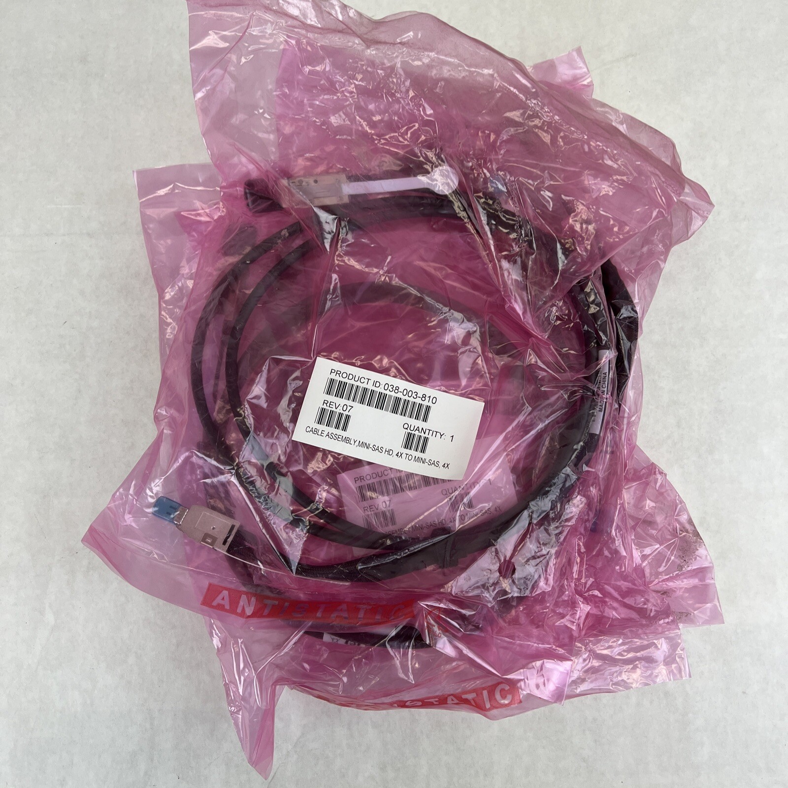 Lot of 4 EMC Amphanol Molex 2M Mini-HDX4 to Mini-SASX4 Cable 038-003-810