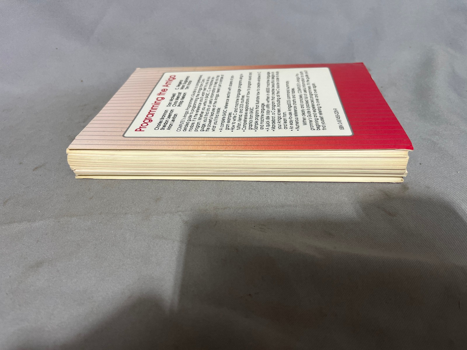 Compute!'s Amiga Programmer's Guide S. Levy Editor Compute! Books 1986