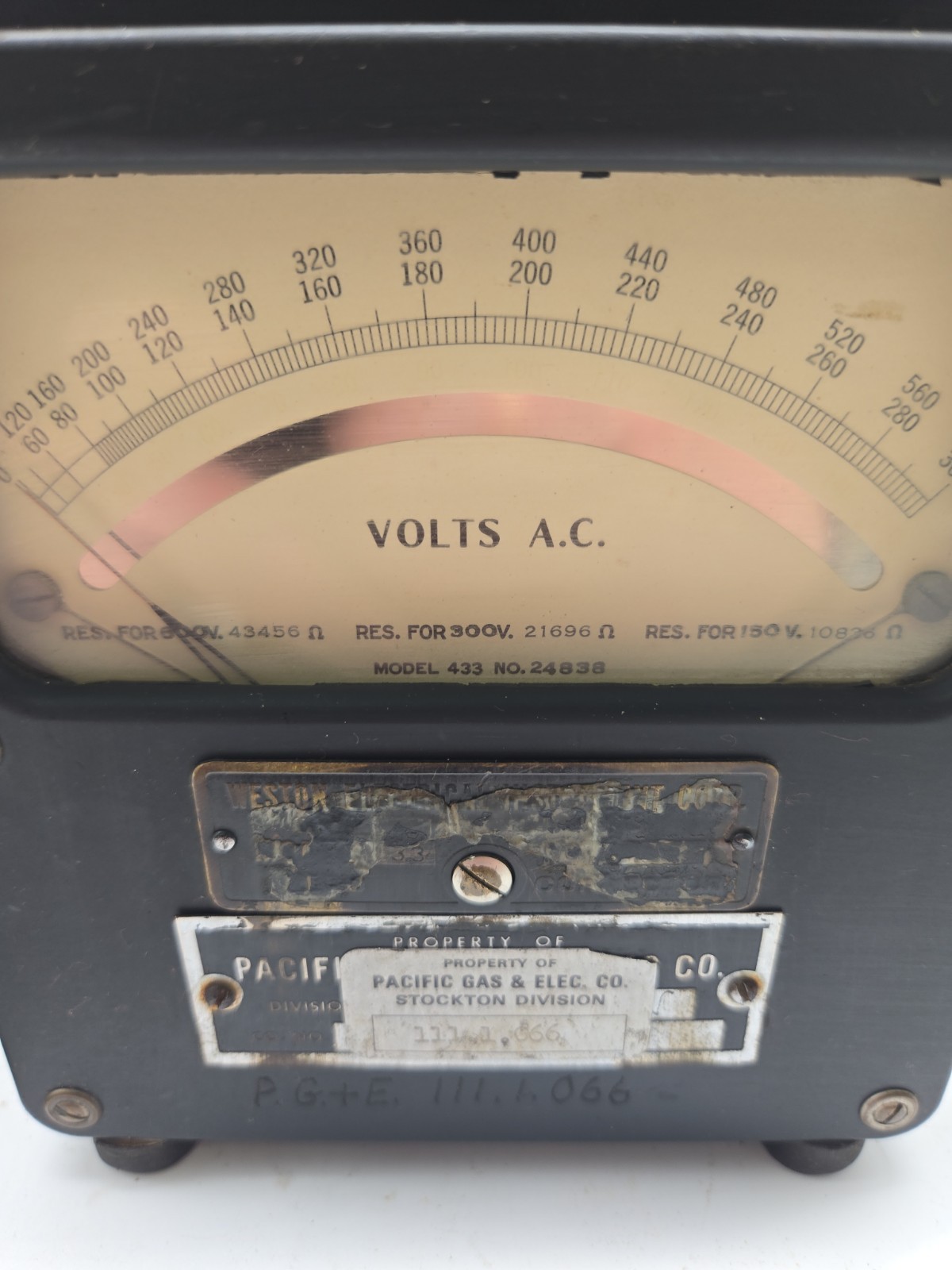 Vtg Weston Electrical Instrument AC Voltmeter Zero Corrector Model 433 With Case
