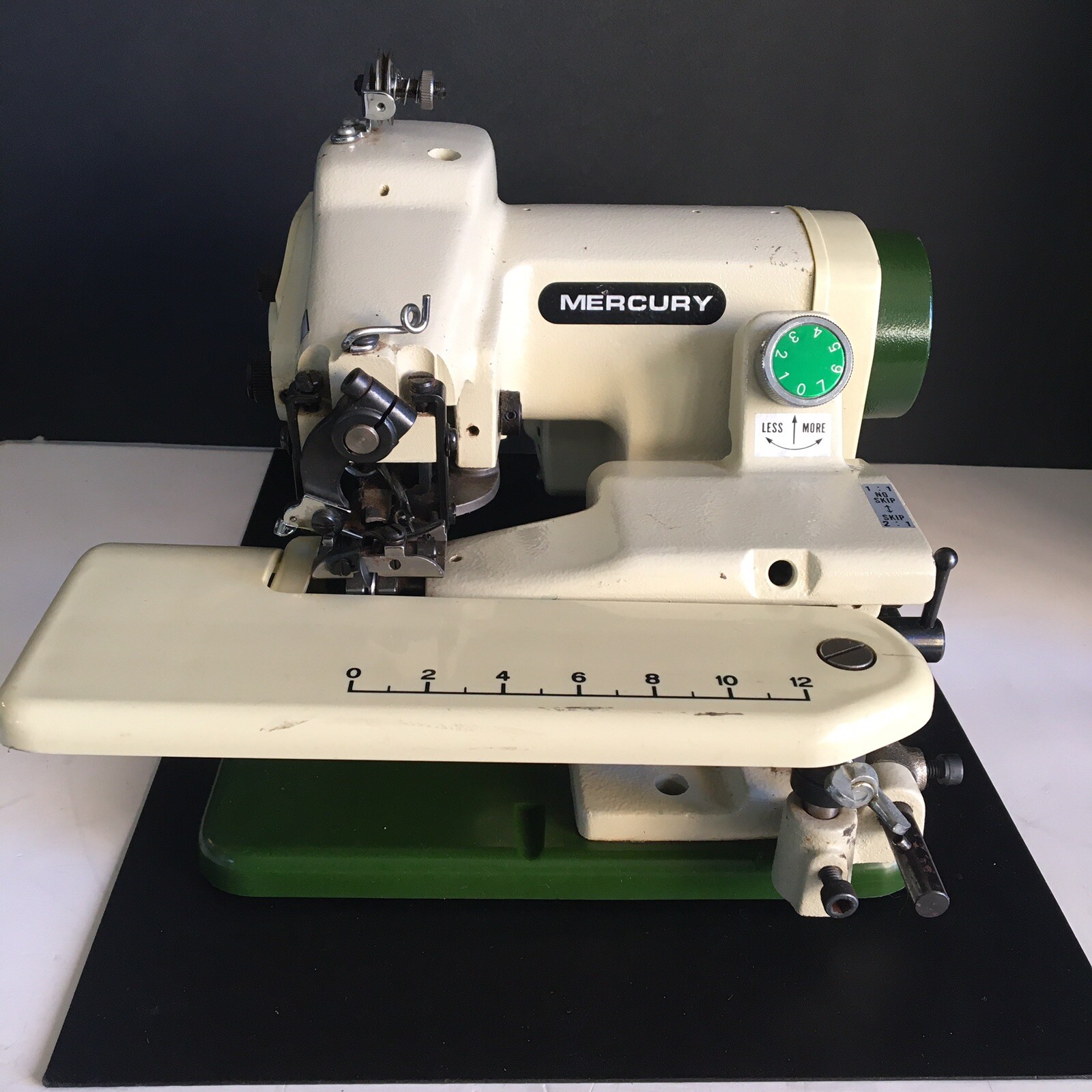 Mercury M-500 Blindstitch Portable Sewing Machine System LWx6T FOR PARTS ONLY