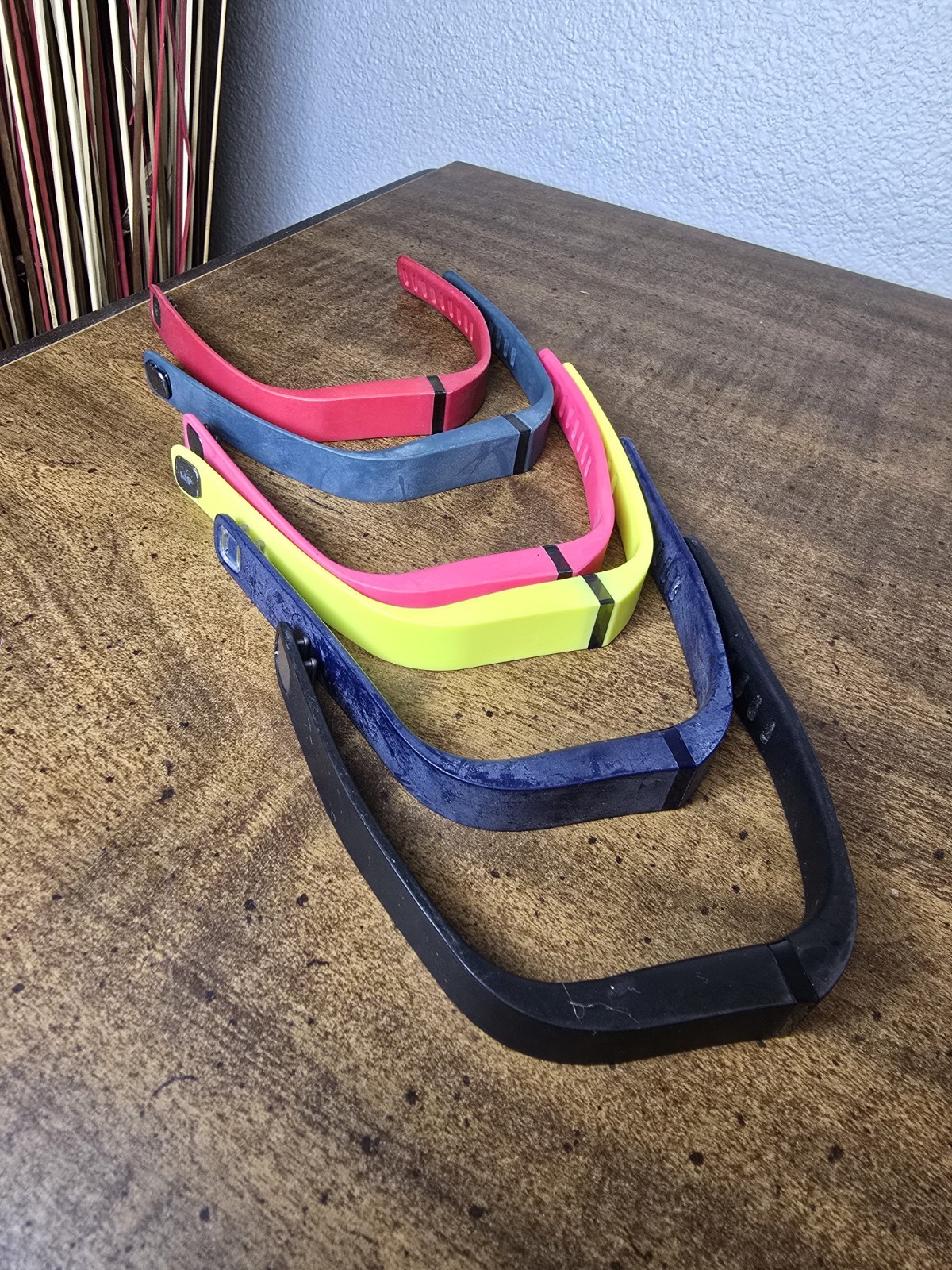 Fitbit Flex Bands Multi Color Lot Of 6 Preowned