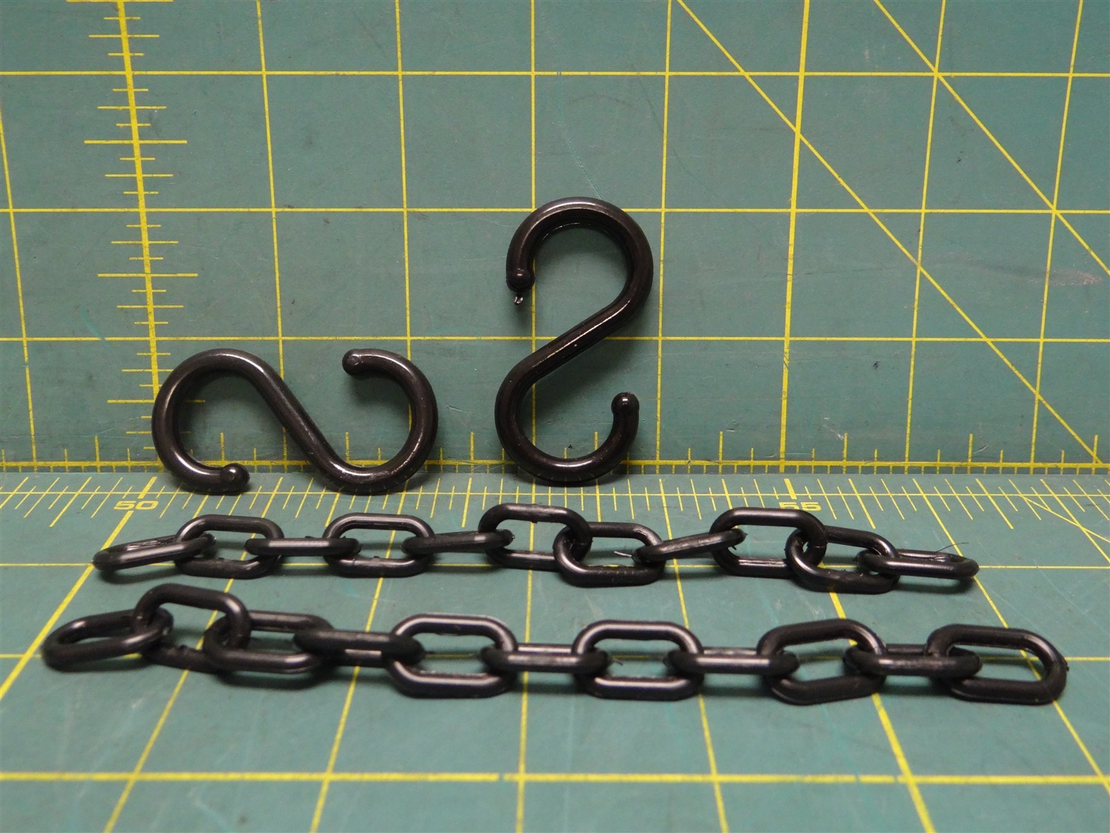 (Qty: 2) 3/4" Plastic S-Hook with 6" Length of 3/4" Size Plastic Chain Link