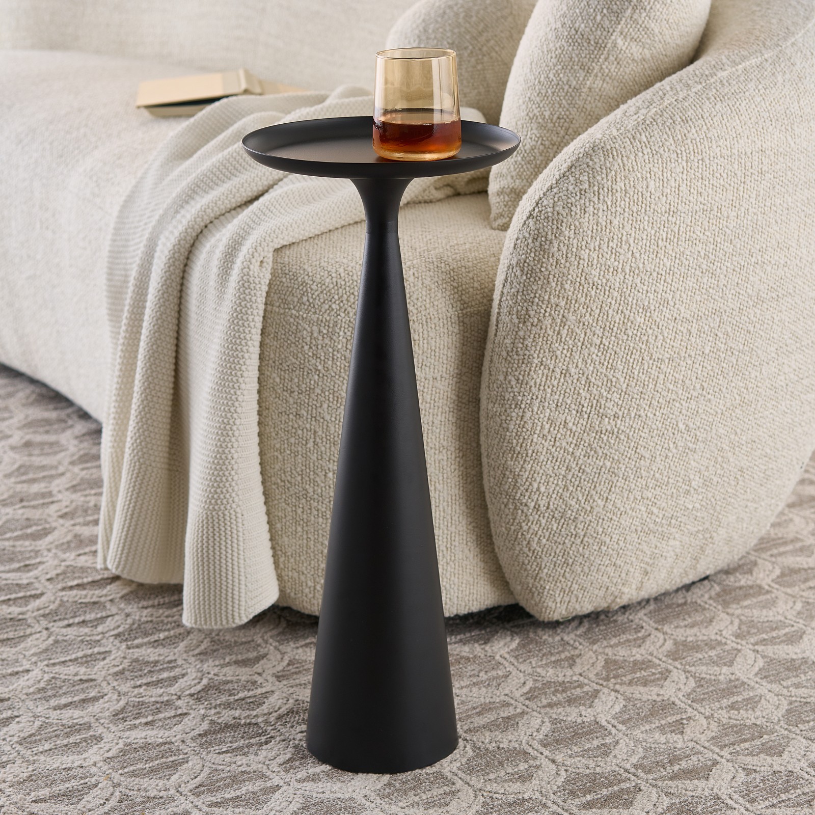 Better Homes & Gardens Truitt Drink Table, Black