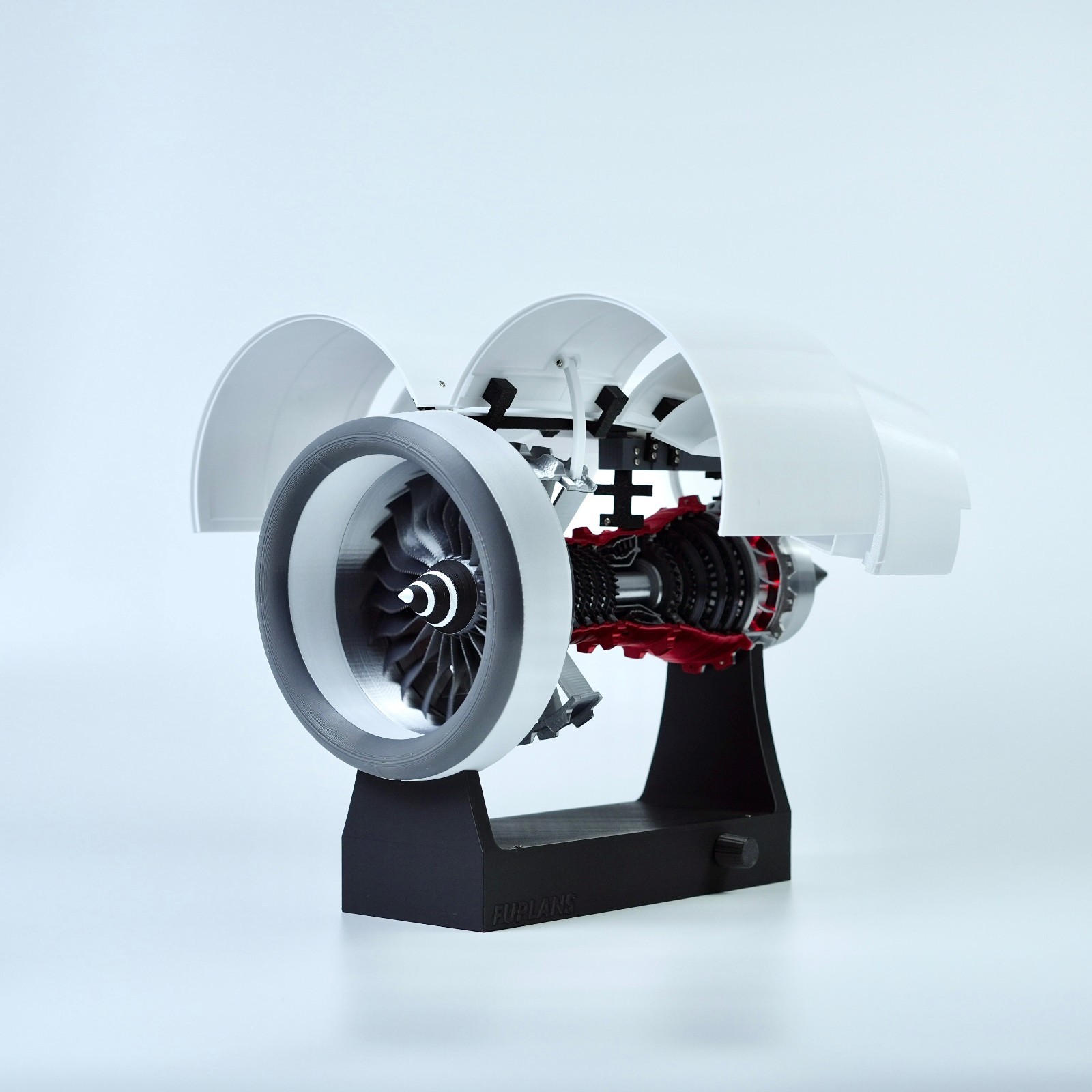 TR900 Turbofan Engine Model with Housing, Motorized STEM Aviation Display