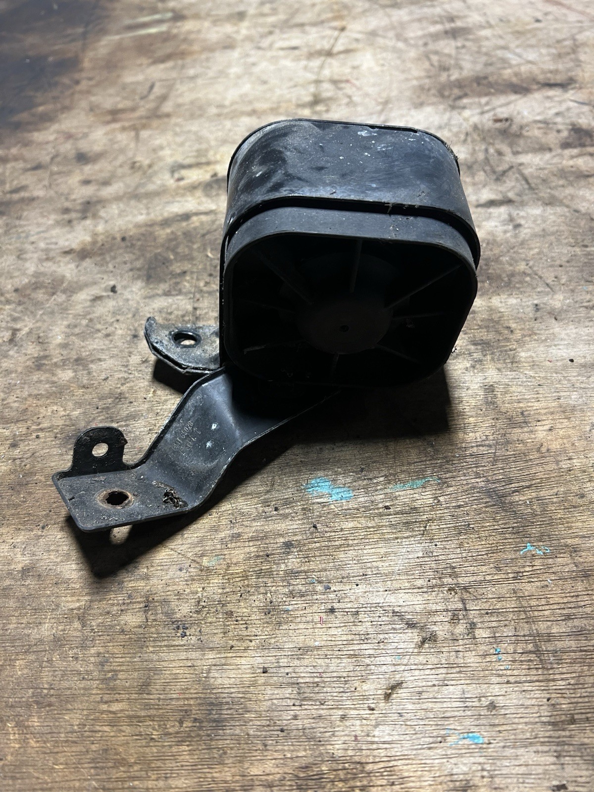 ASTRA MK5 VXR GENUINE GM ALARM POWER SOUNDER UNIT & METAL BRACKET