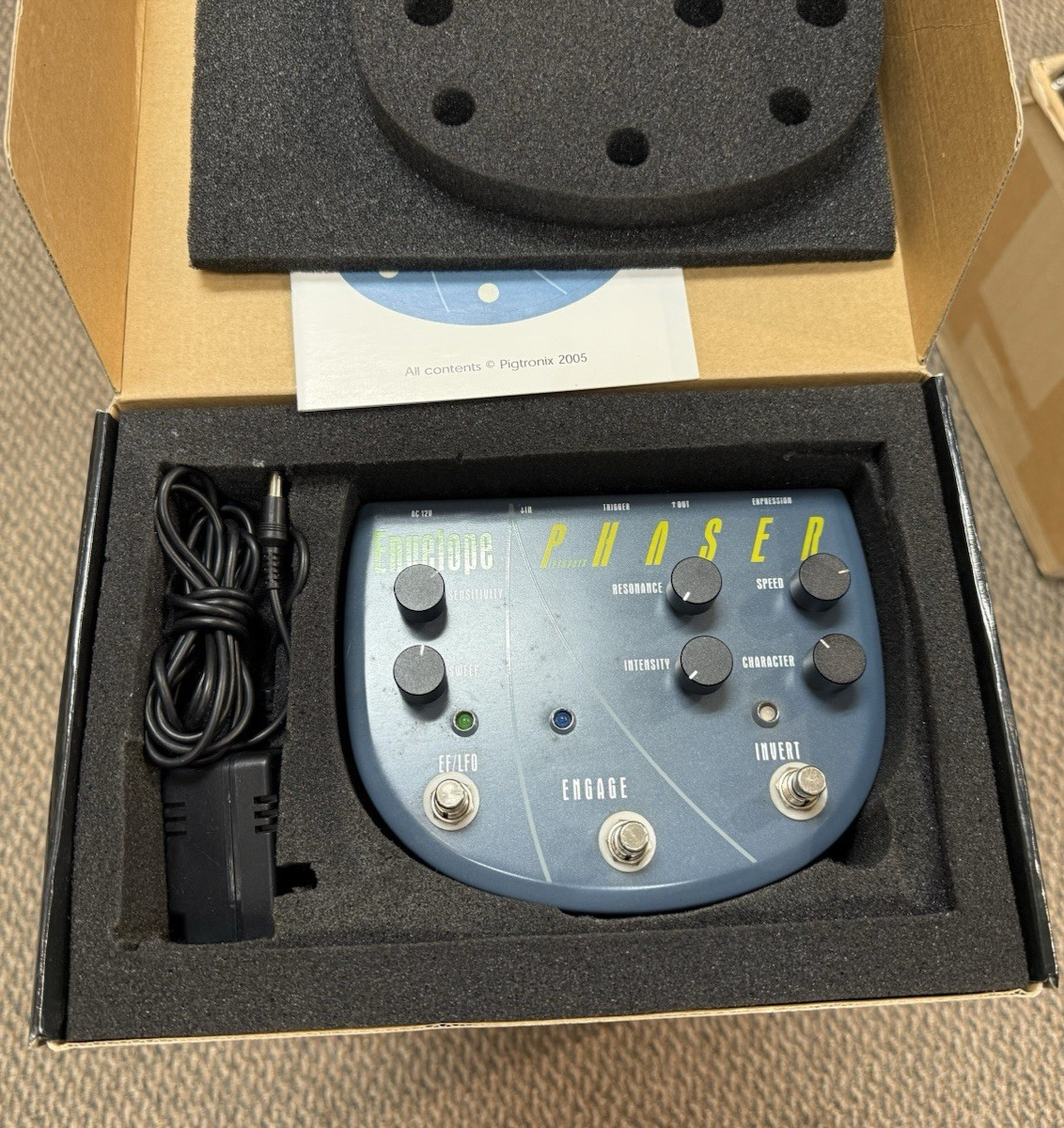 Pigtronix EP-1 Envelope Phaser Guitar Effects Pedal w/ Box & Adaptor