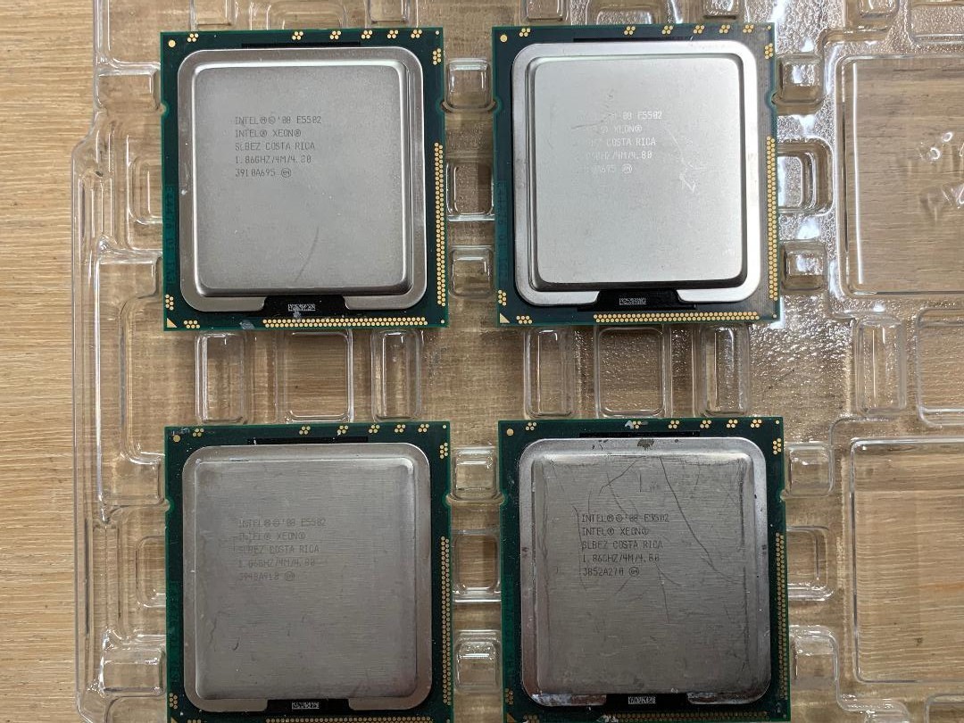 Lot of 9 Intel Xeon E5502 SLBEZ