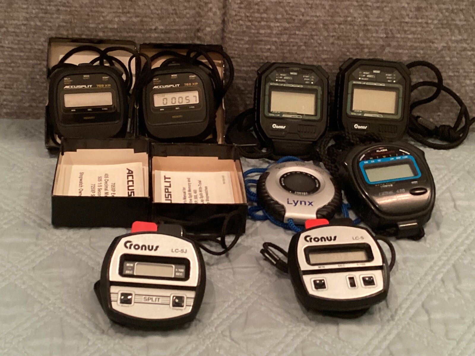 Vintage Stop Watches Lot Of 8 - Stopwatches — AS IS - Untested
