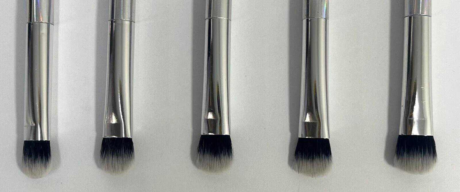 NEW (5X) F.A.R.A.H. 22E Shade And Blend Makeup Brush- 5 pc Lot