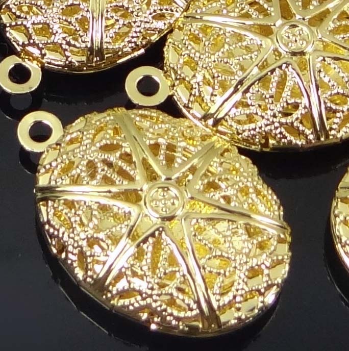 4 Gold Plated Filigree Hollow Locket Oval Pendants 24x16mm