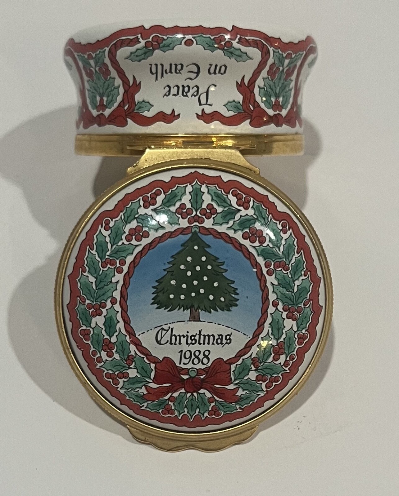 Halcyon Days English Enamels Christmas 1988 Trinket Box