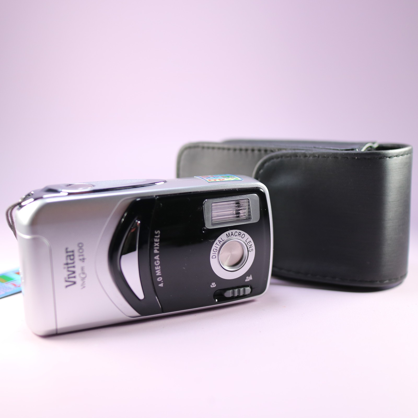 Vivitar Vivicam 4100 4.0MP Compact Digital Camera Black Tested