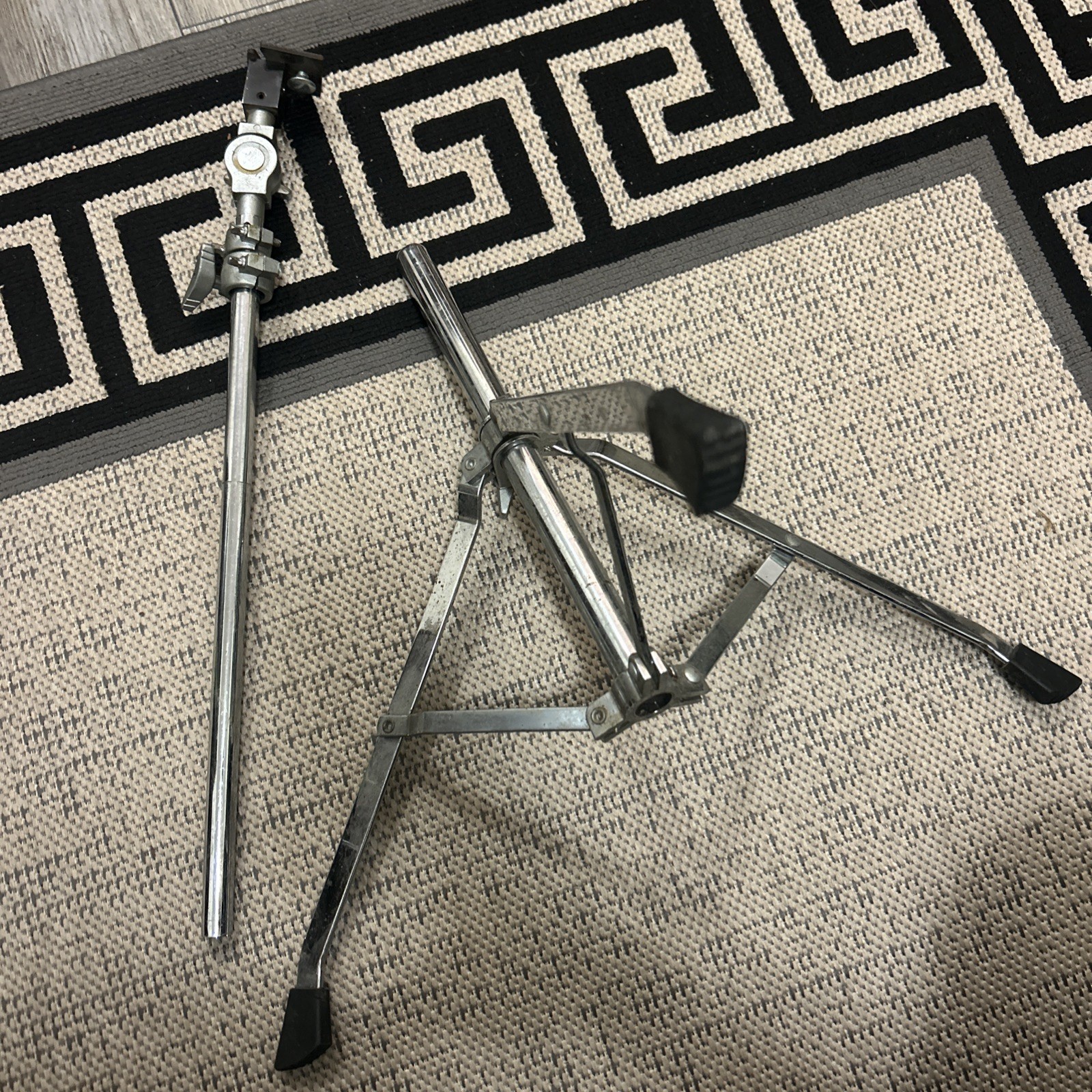 Vintage Tri POD Made In Taiwan Drum Cymbal Straight Chrome Stand