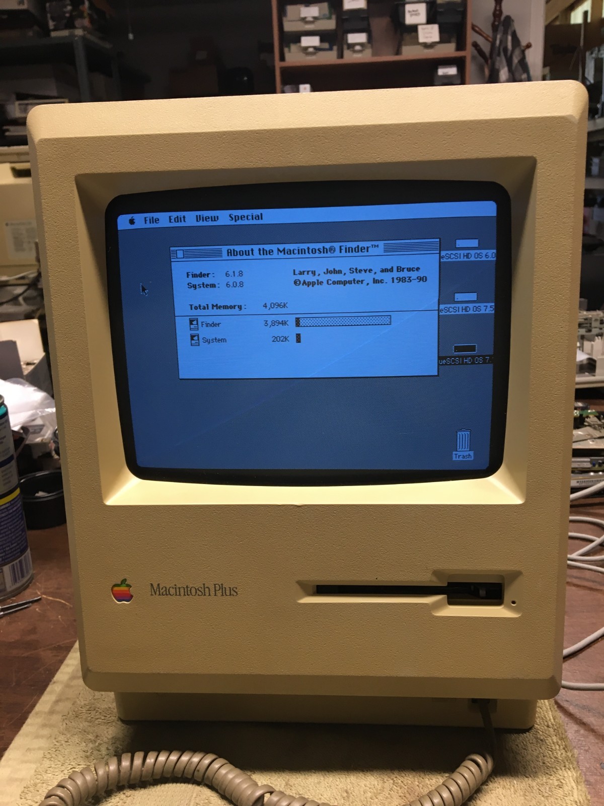 Macintosh Plus. BlueSCSI. 4mb. Clear Screen. Recapped