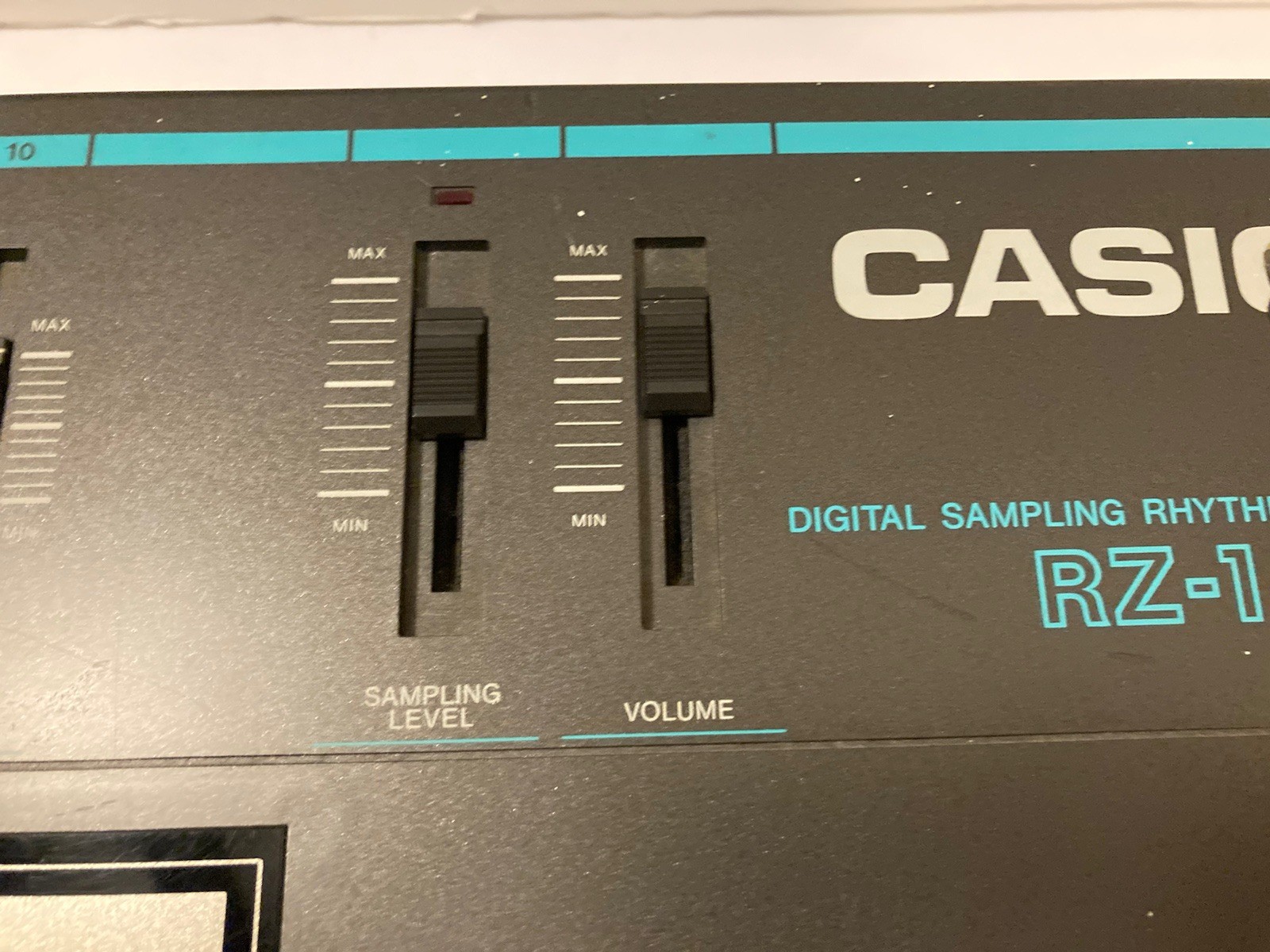 Casio RZ-1 Drum Machine Digital Sampling Rhythm Composer