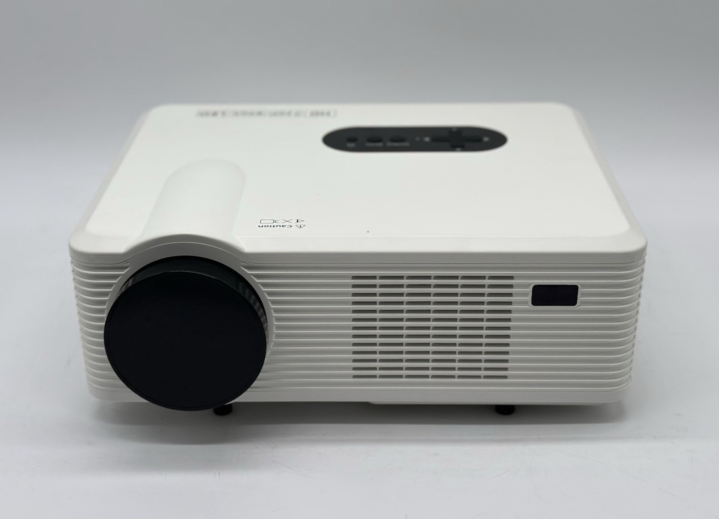 CL720 HD Led Projector with Charger and Cabels/No Remote