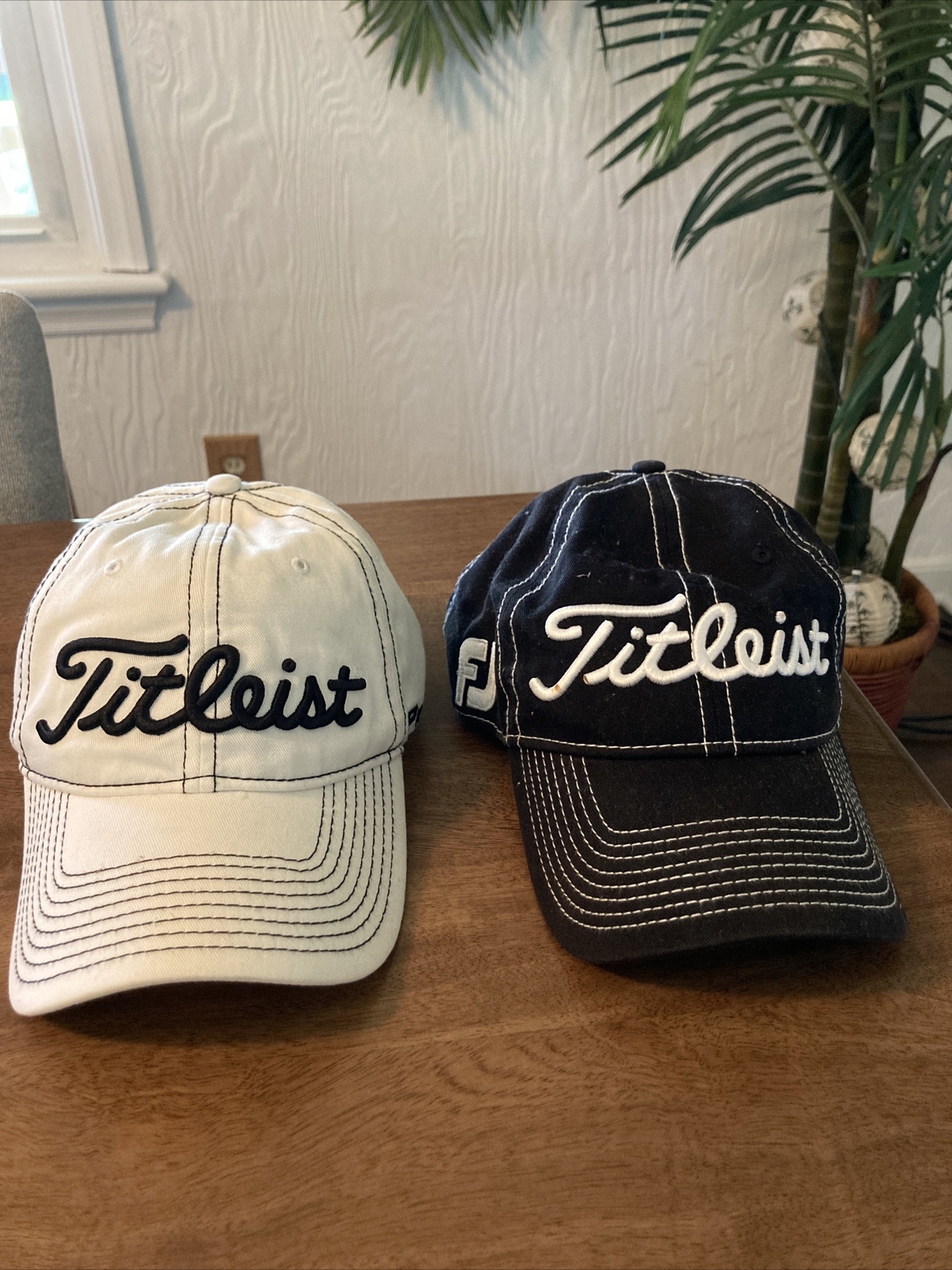 Titleist FJ FootJoy Pro V1 Golf Hat White Black Lot Of 2 #755