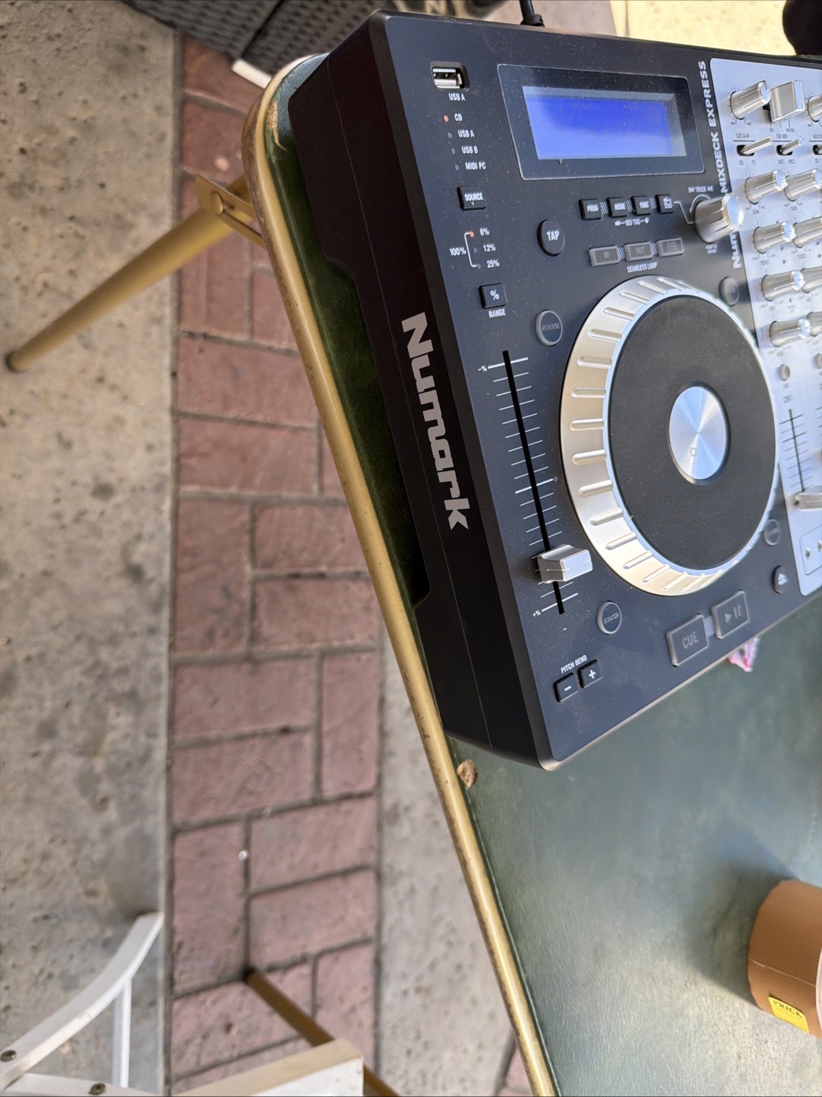 Numark Mixdeck Express Double Deck DJ Controller, USB, CD, MP3, Filter