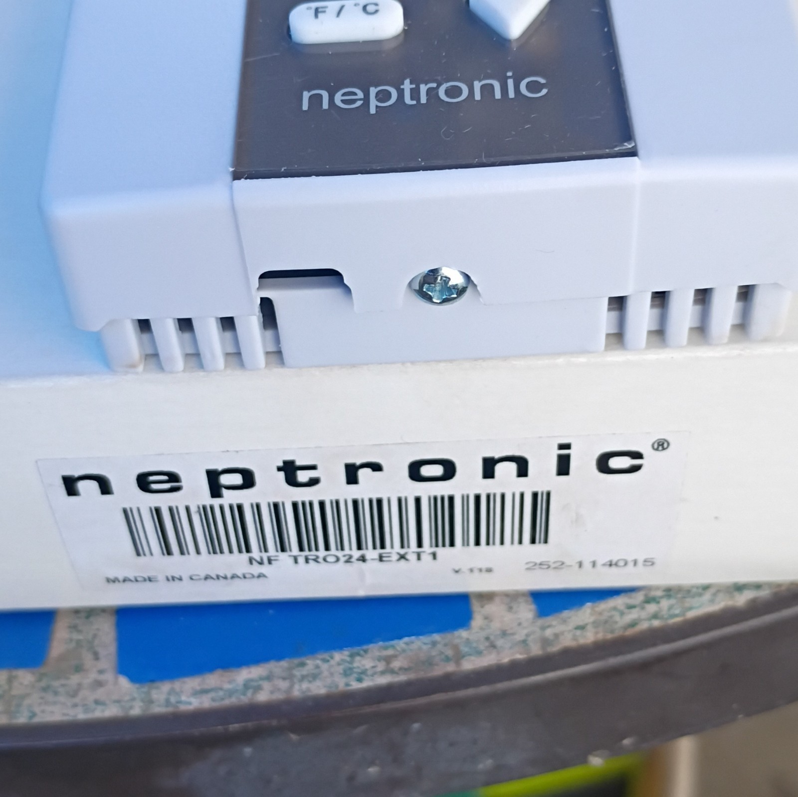 NEPTRONIC NF TRO24-EXT1 VAV Controller Thermostat Wall Mount Module NOS HVAC