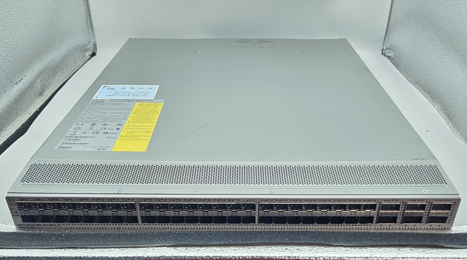 Cisco Nexus 48-Port 10/25GB SFP+ & 6-QSFP+ Network Switch (Blue) N9K-C93180YC-EX