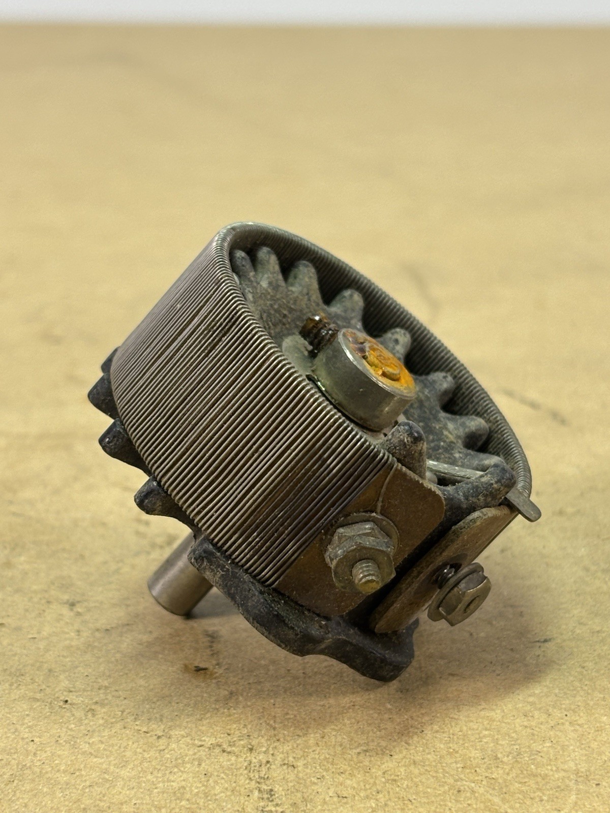 Antique Radio Rheostat Potentiometer Dial Control w 1/2" Shaft Tube Era Part
