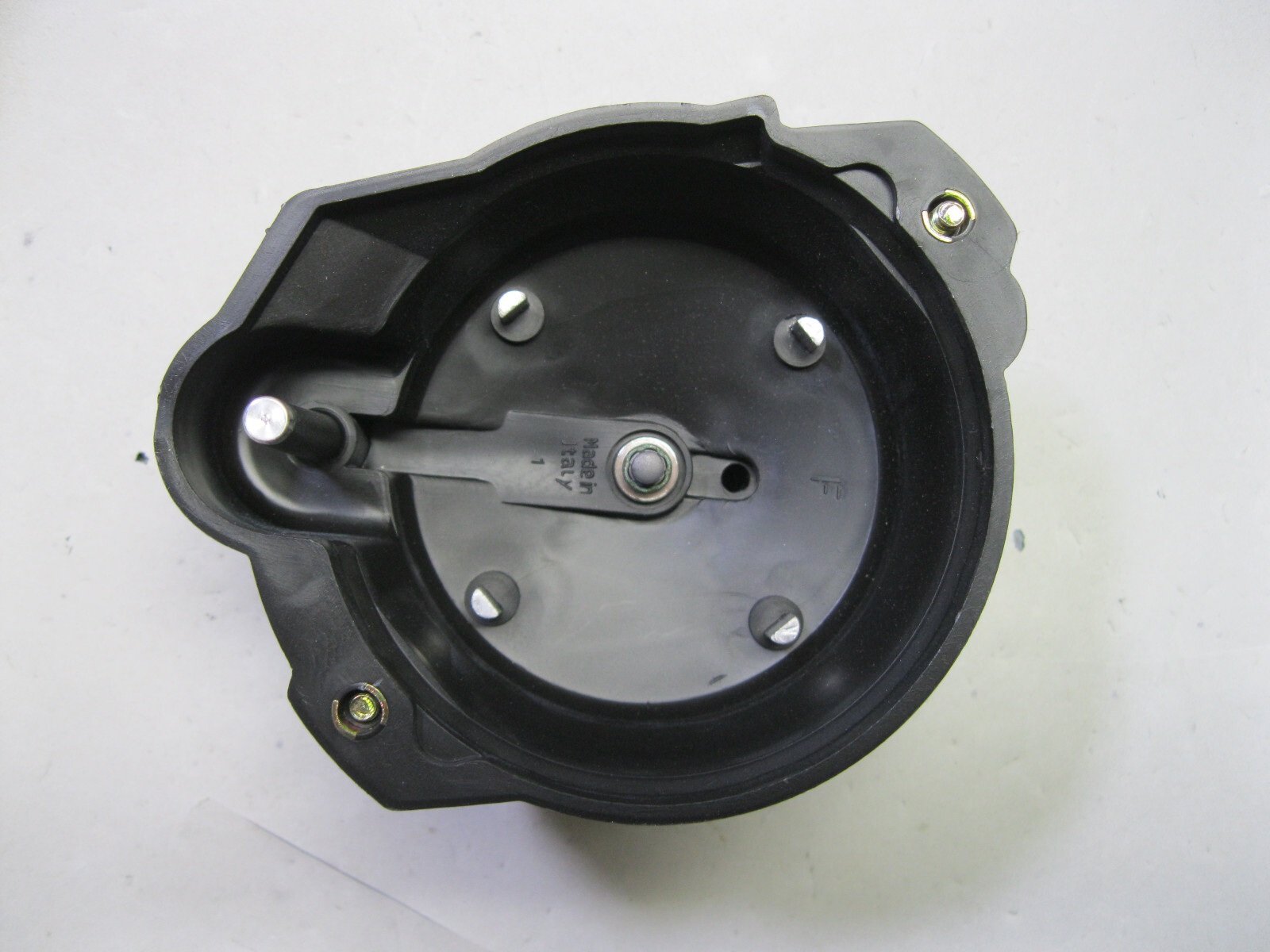 BWD C740P Distributor Cap