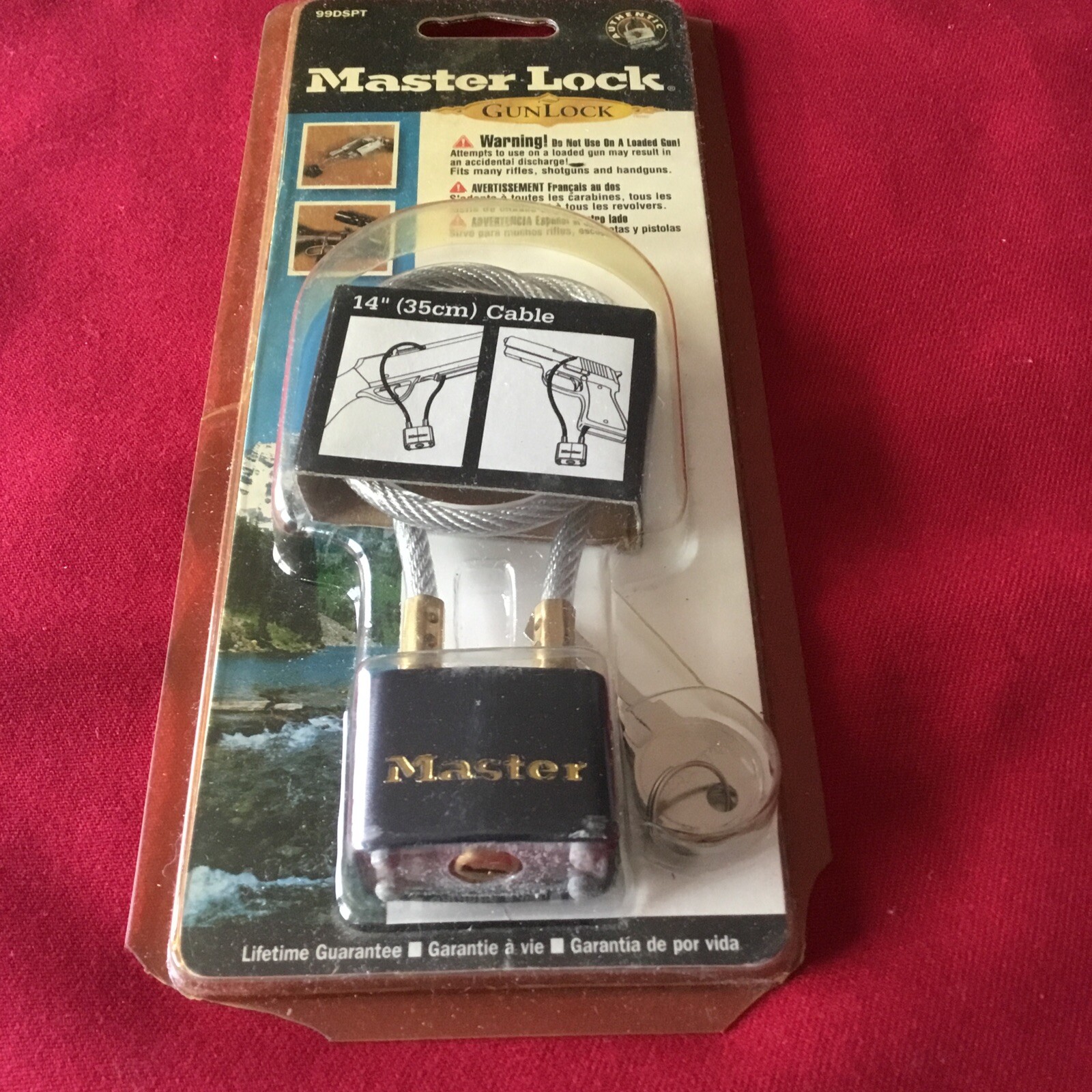 Authentic Master Lock 99DSPT GUN LOCK w/2keys Nos