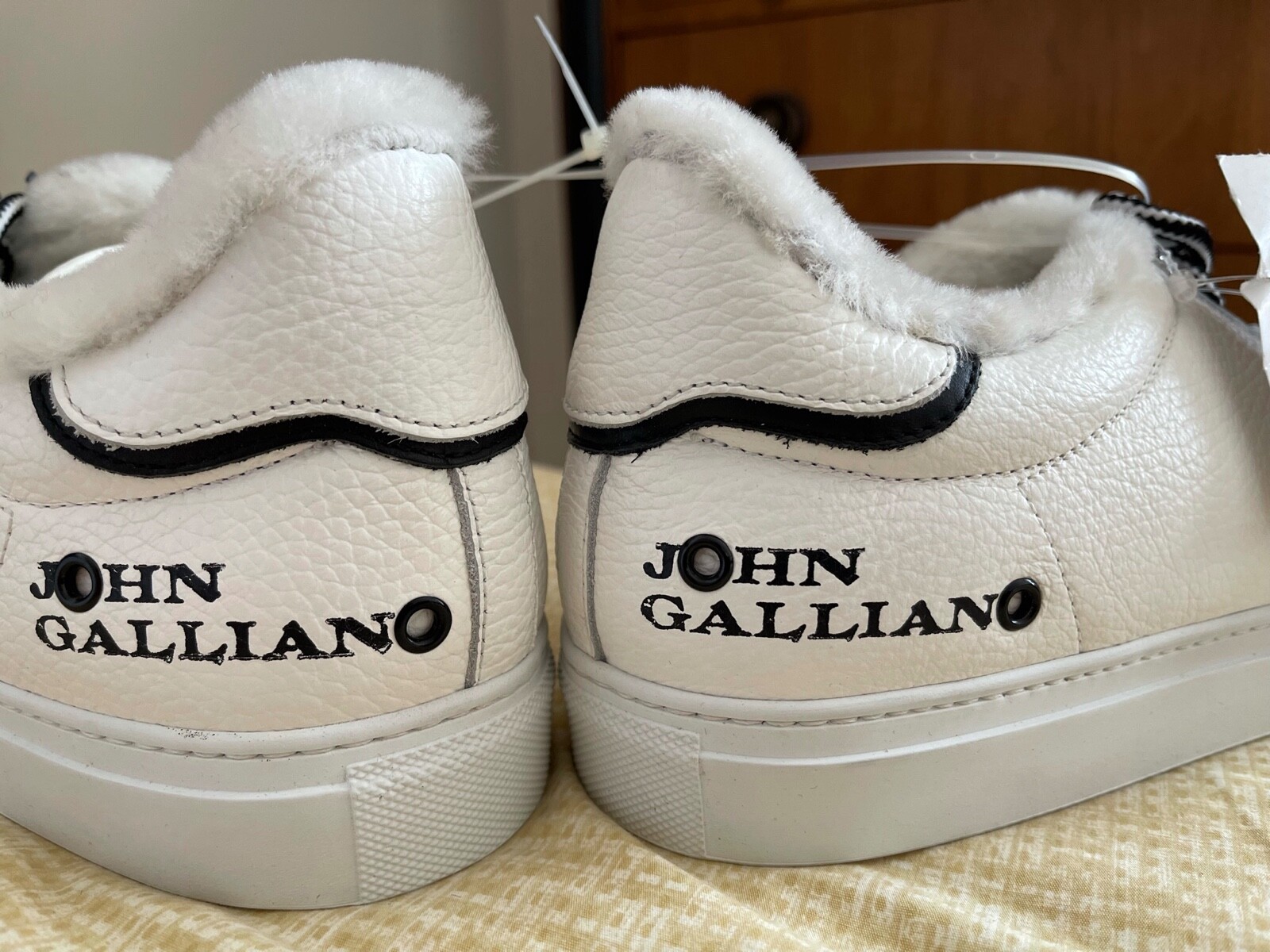 NIB JOHN GALLIANO Mens White Leather Shearling Fur Lined Sneakers US9/EU42 ITALY