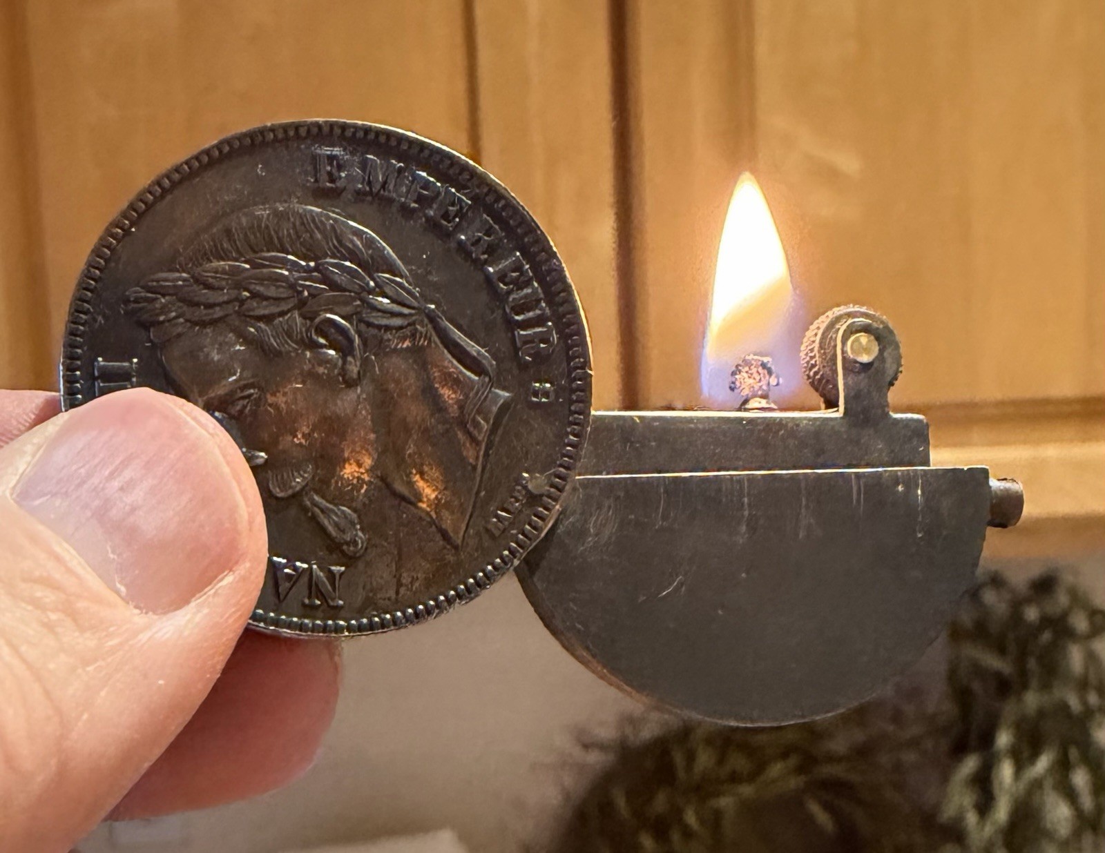 Coin Style Lighter Napoleon III Empereur Empire Francais 1870 Coin Lighter WORKS