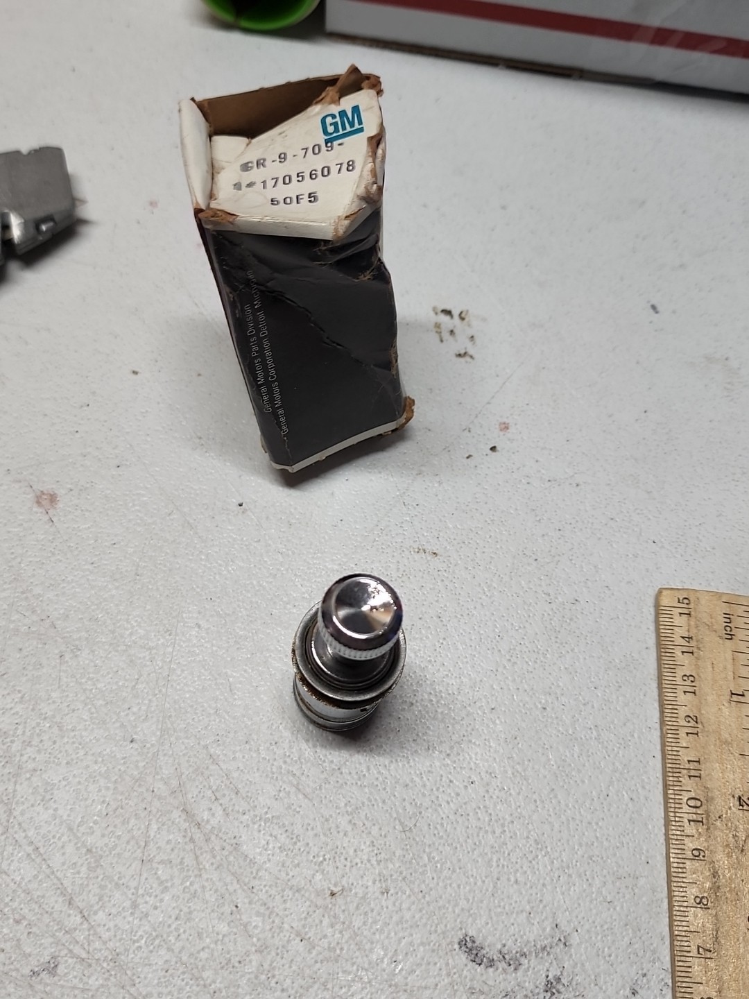 1982 - 1987 Buick Regal Cigarette Lighter NOS GM 17056078 SEE DESCRIPTION