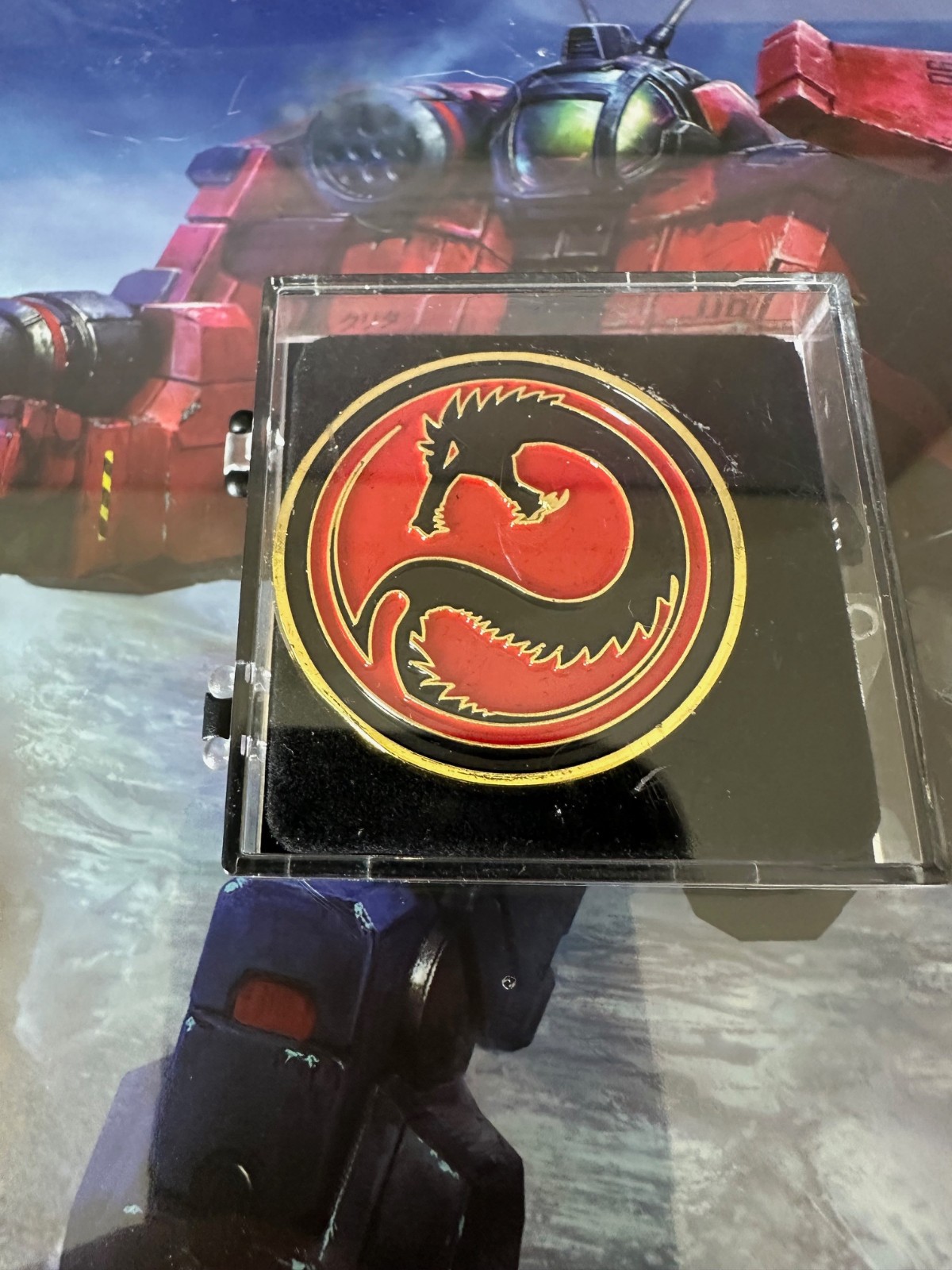 Battletech: Draconis Combine House Kurita Pin  NEW!