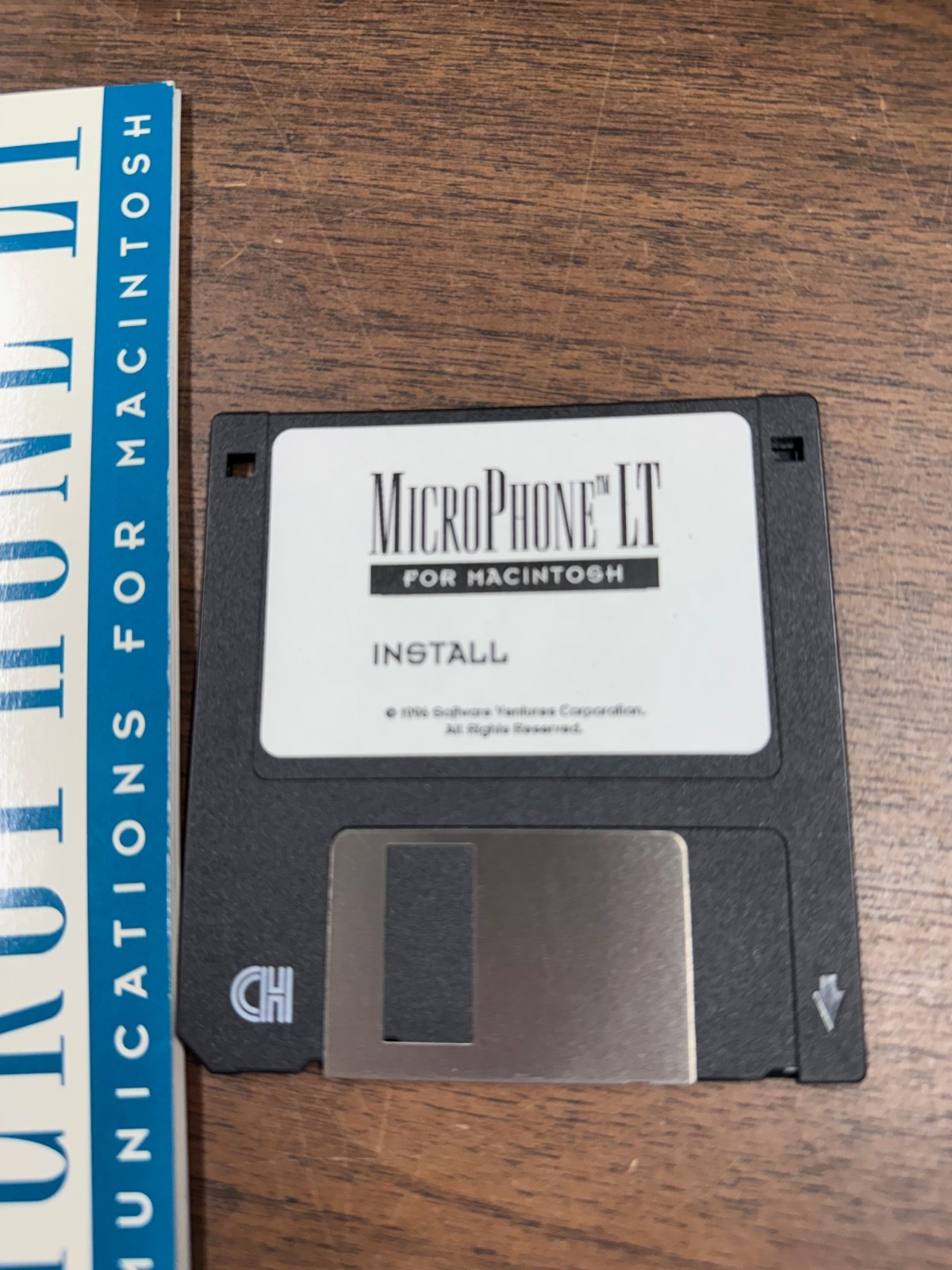 Vintage Macintosh software : MICROPHONE LT / FAXCILITATE 3-1/2 disks