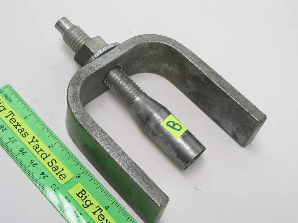 Matco 99MS Steering Wheel Lock Plate Puller lot B