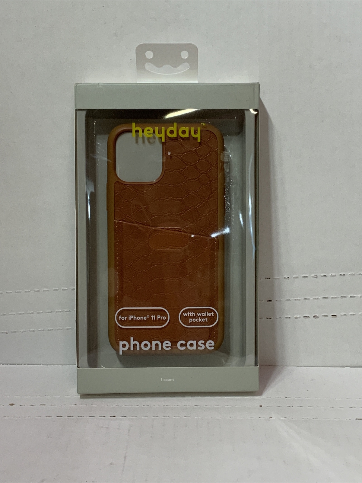 🍁 heyday Apple iPhone 11 Pro Case with Pockets - Tan Crocodile