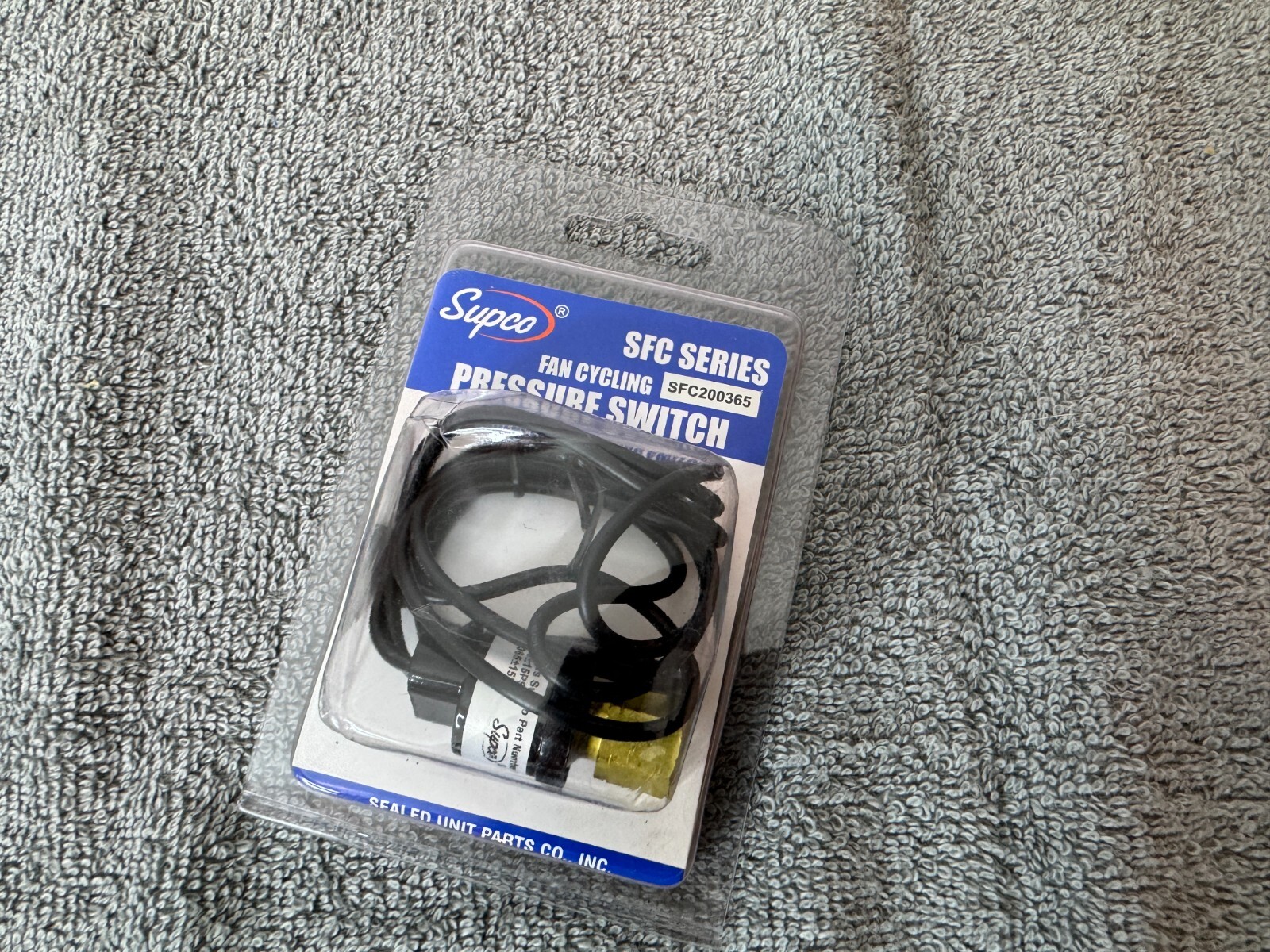 SUPCO SFC200365 PRESSURE SWITCH Condenser FAN CYCLING Open: 200 Close: 365