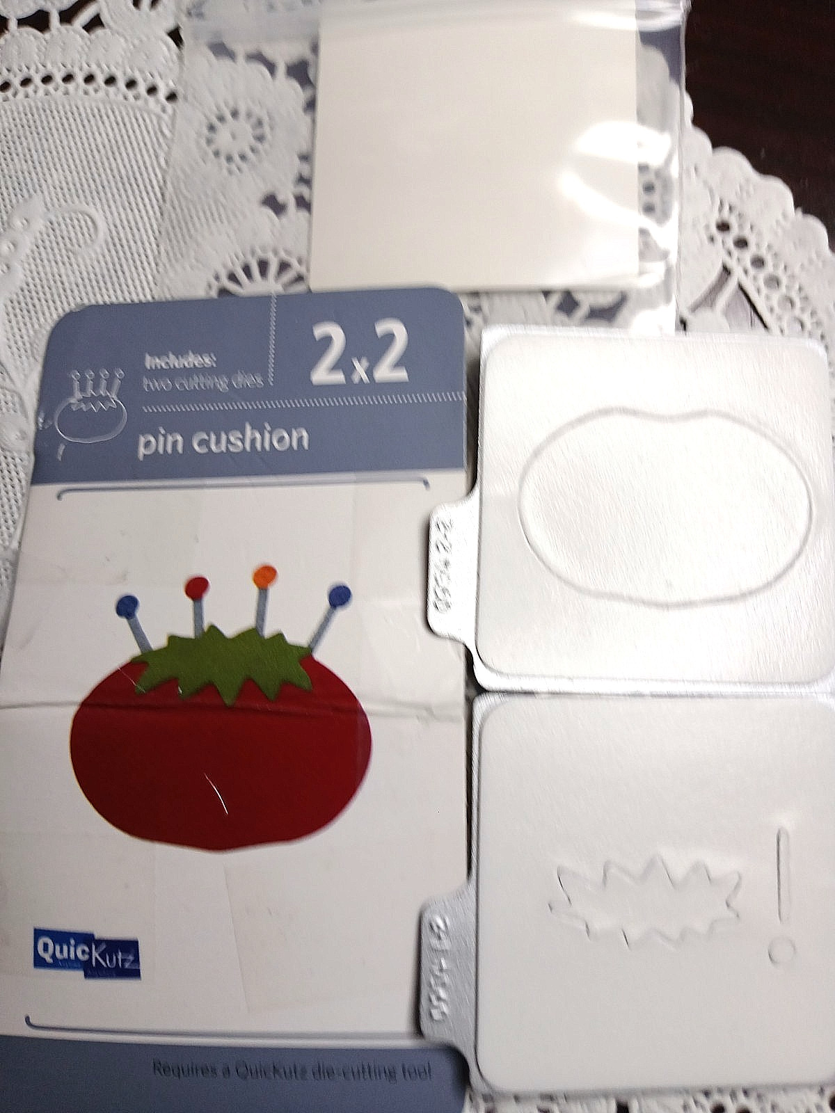 QuicKutz Pin Cushion 2x2, 2 Cutting Die Set KS-0954- PreO