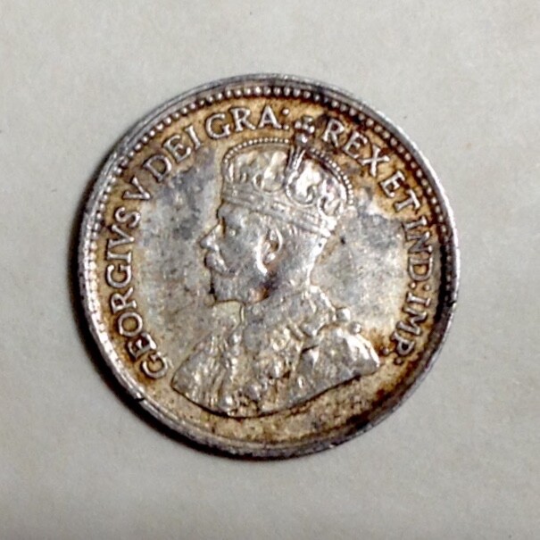 1914 Canada George V Five 5 Cents - FREE US SHIPPING cd -