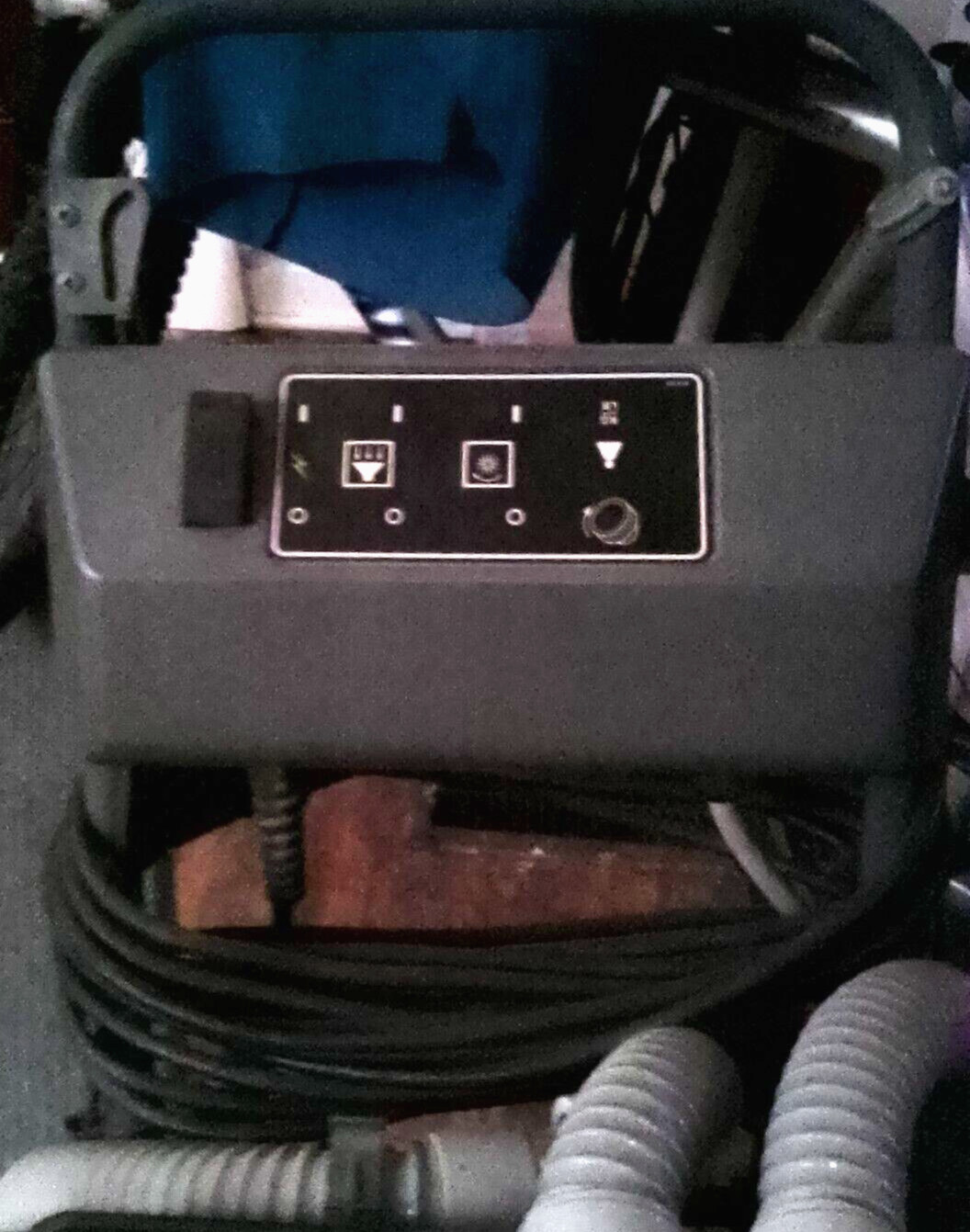 Advance AquaClean 15 Walk-Behind Carpet Extractor (USED) - Sold As Is-No Returns