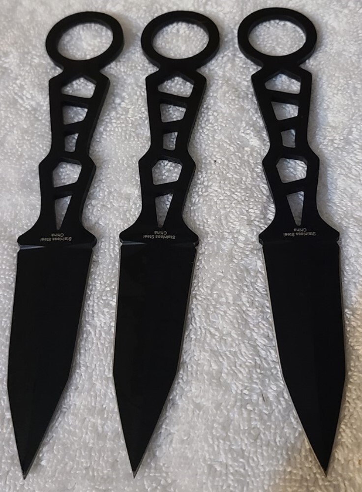 THROWING KNIVES 7 INCH SET OF 3 WITH SHEATH
