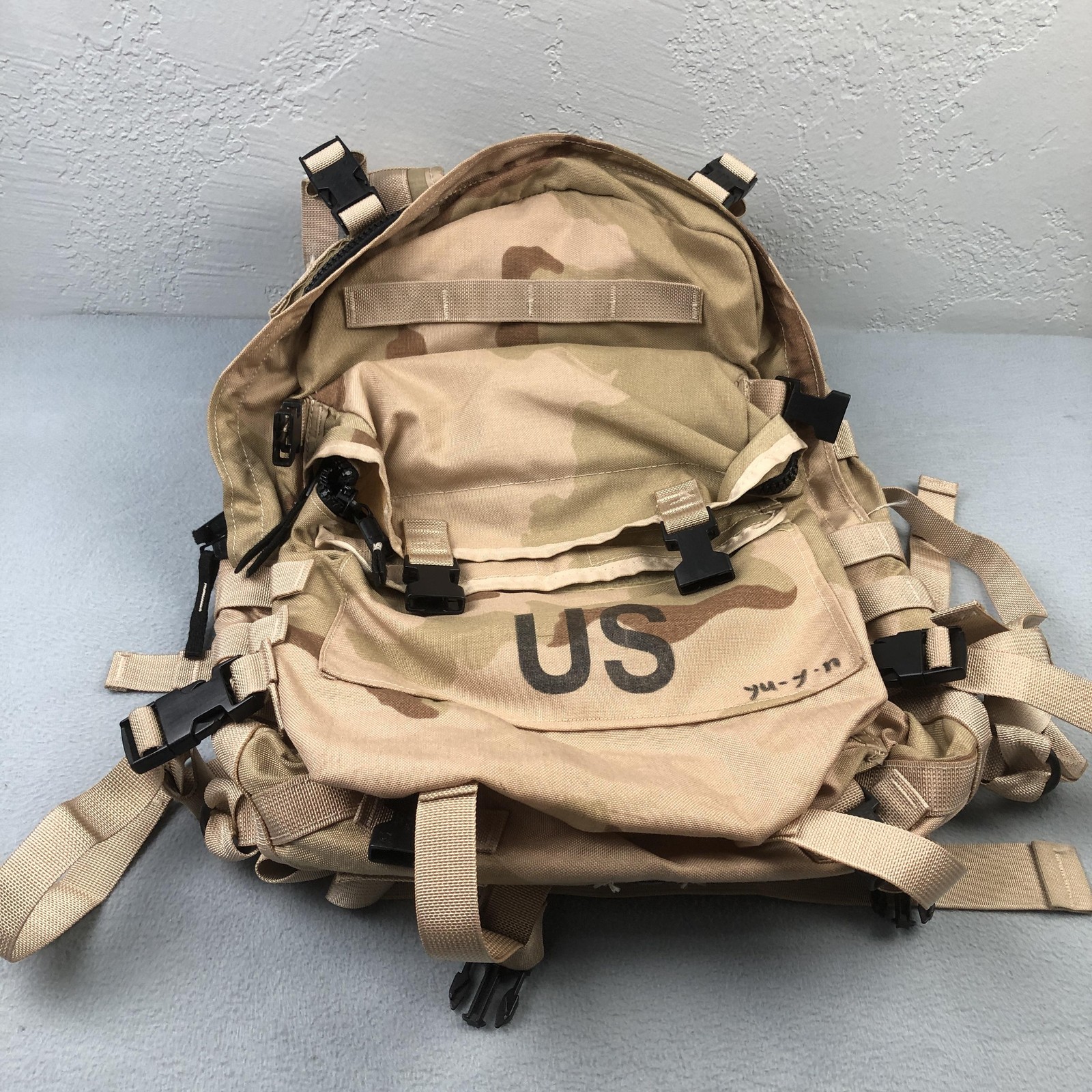 Army Backpack MOLLE II 3 Day Assault Pack Desert Camo Specialty Defense Systems