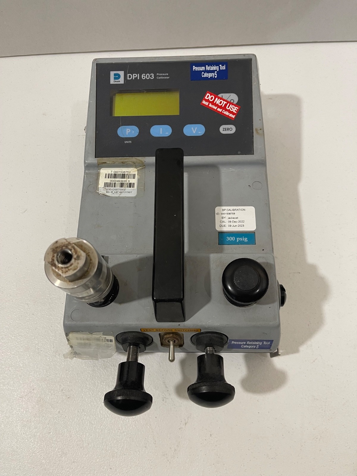 DRUCK DPI 603  Portable Digital Pressure Indicator Calibrator