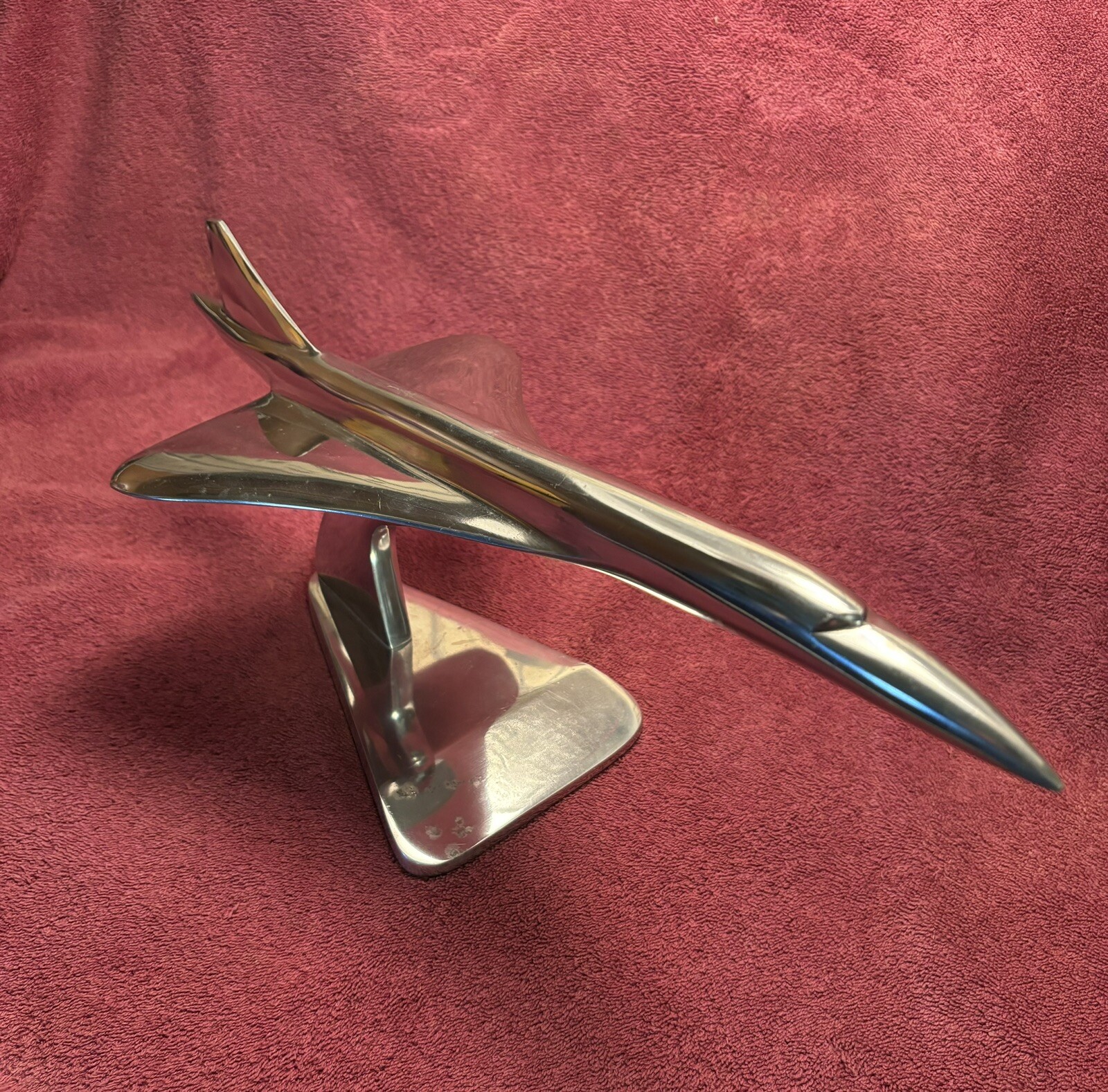 DESKTOP SUPER SONIC TRANSPORT MODEL W/ STAND, POLISHED ALUMINUM 18” LONG