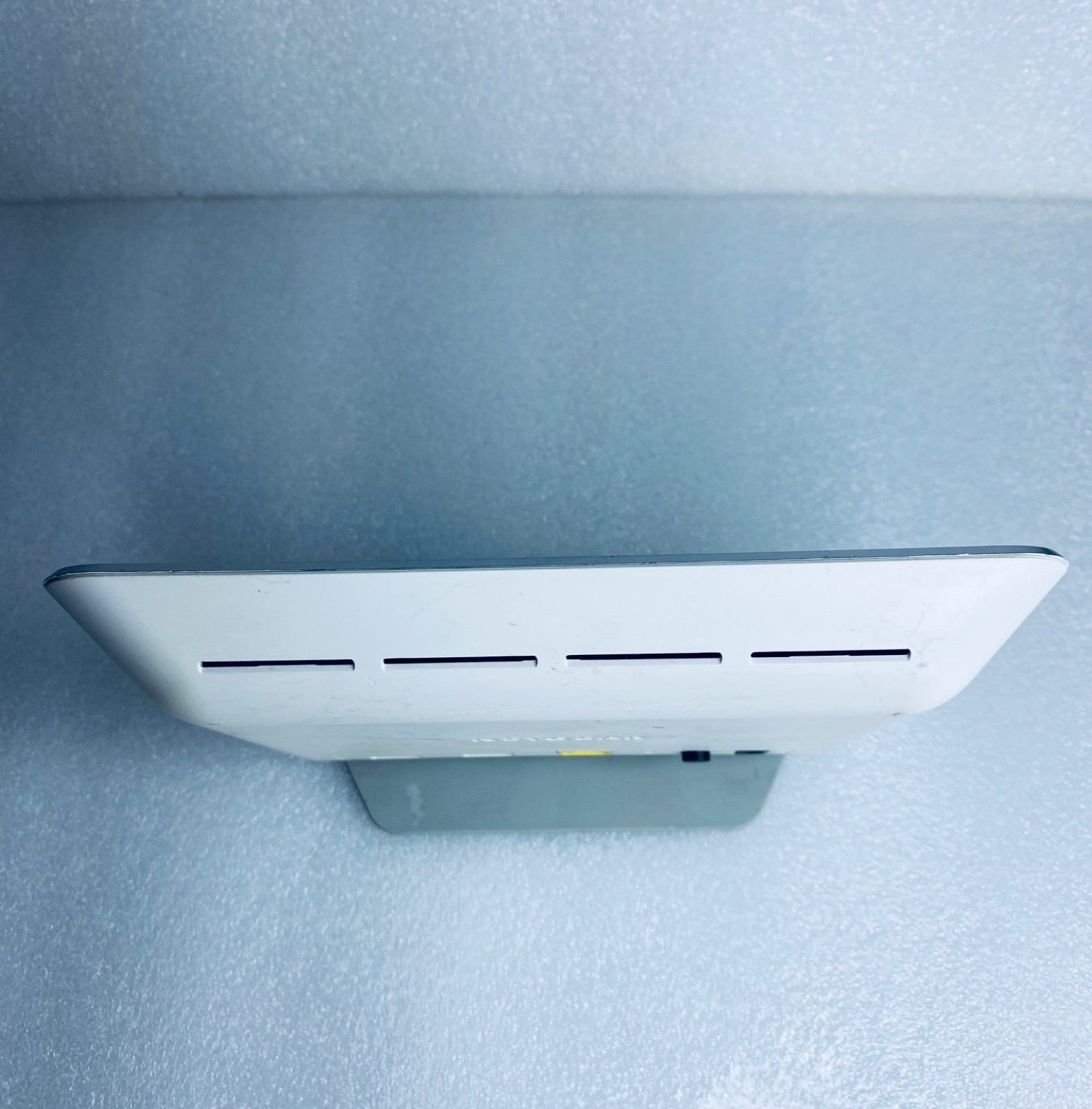 netgear Arlo VMB3000 Smart Home Base Station, White, Parts Or Repair - (READ)