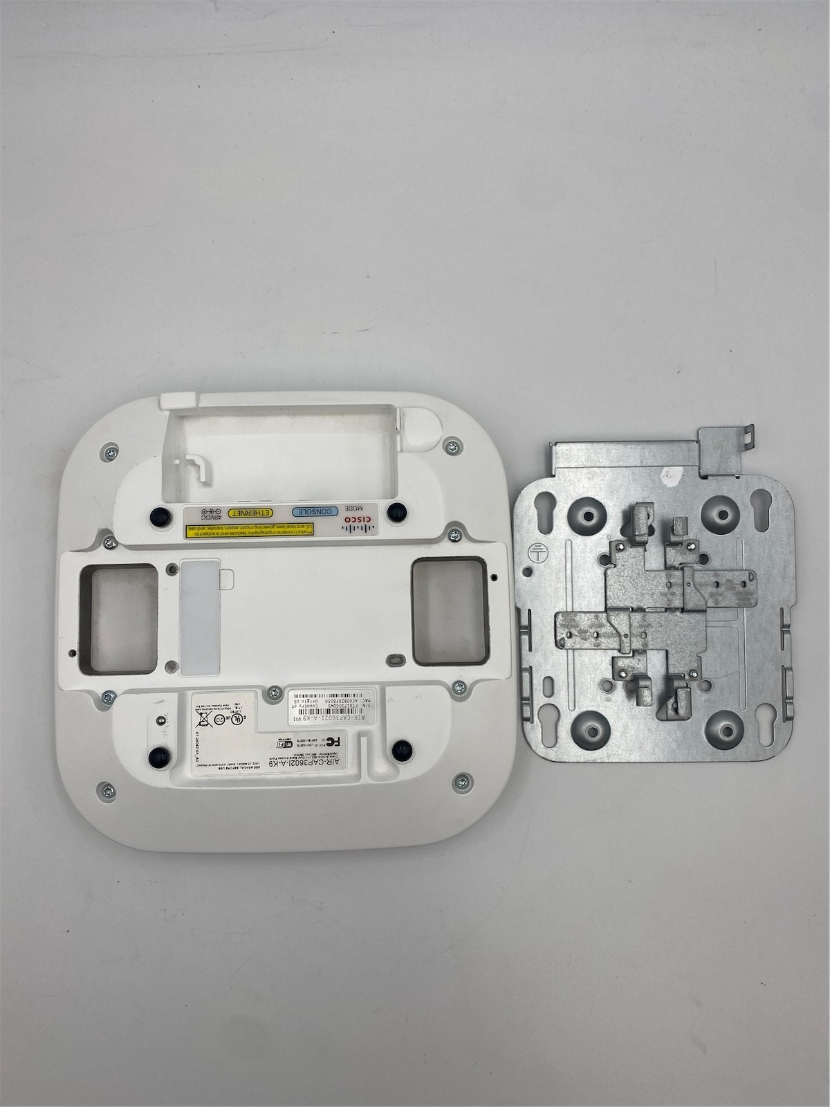 Cisco Aironet 3602i Wireless Access Point w/mounting bracket AIR-CAP3602I-A-K9
